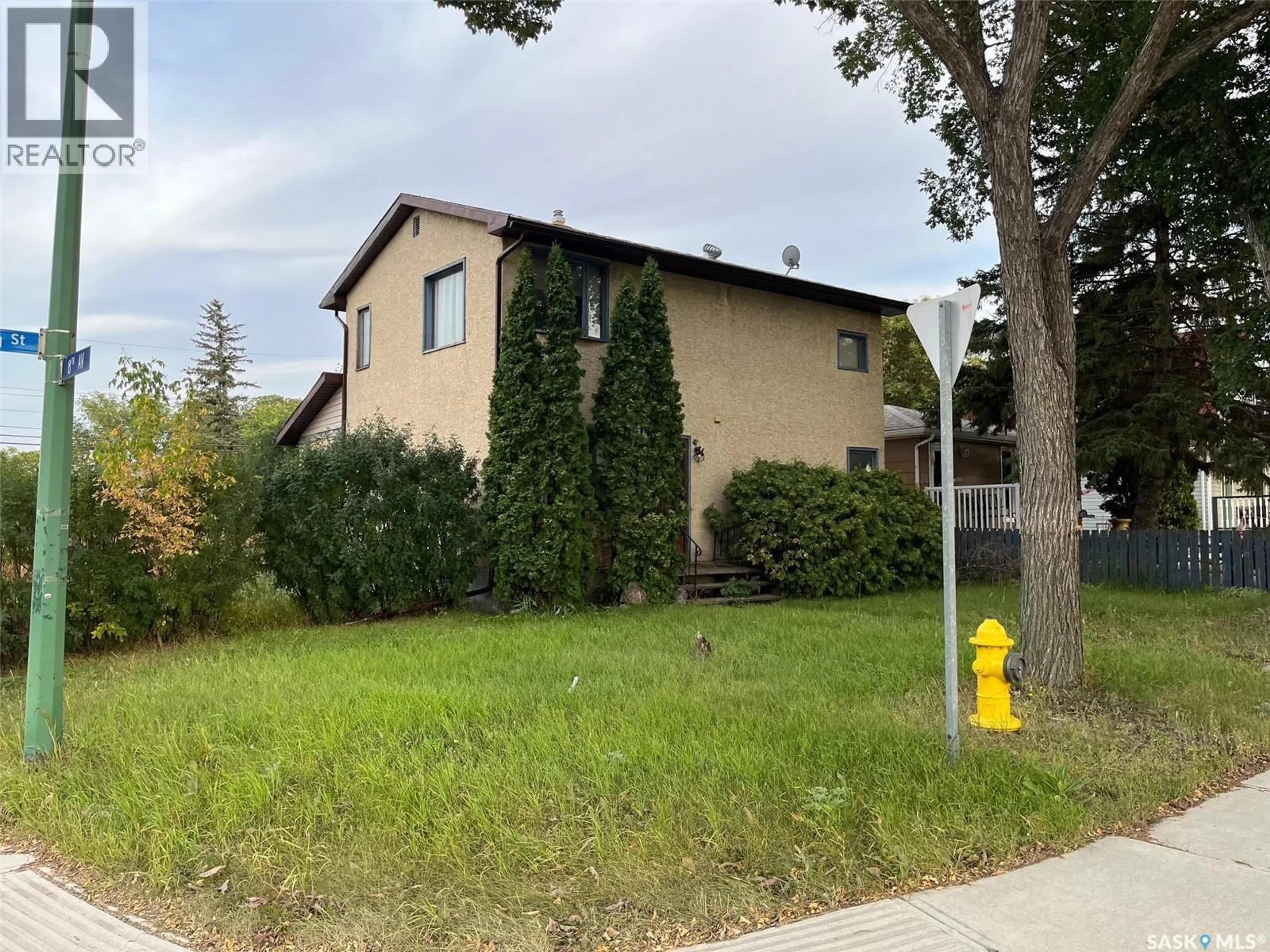 Unknown for 1401 LACON STREET, Regina Saskatchewan S4N1Z2