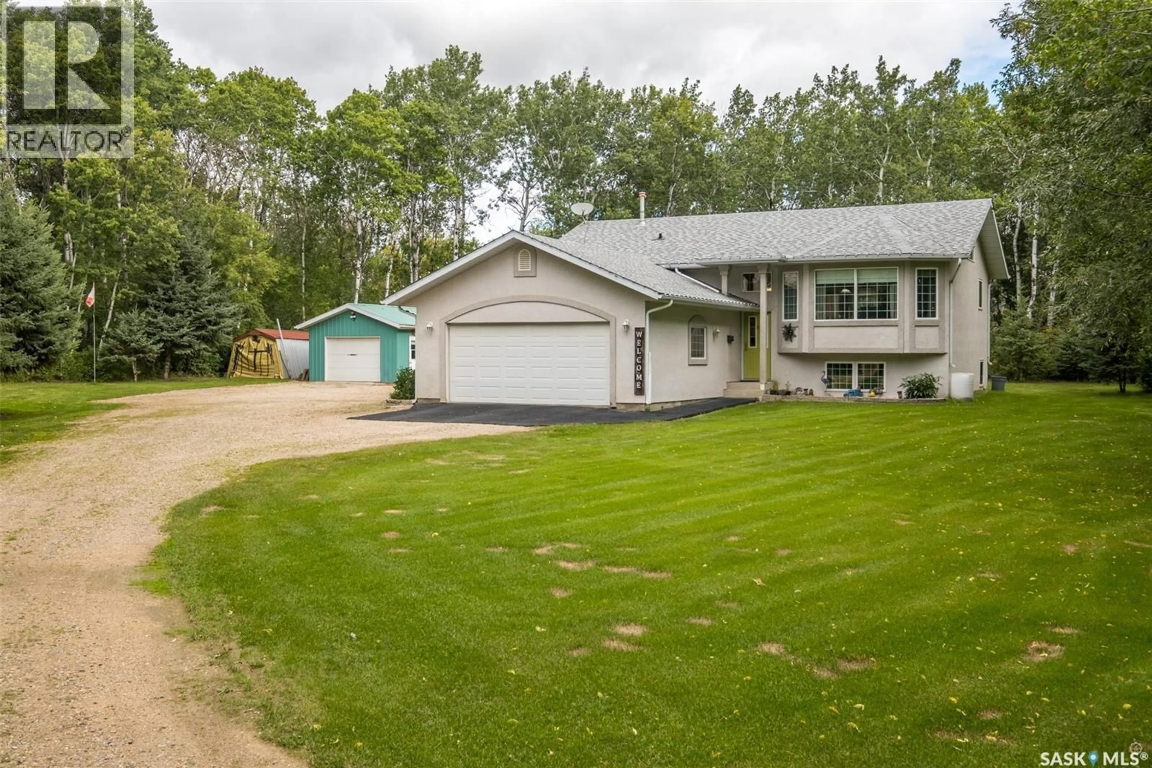 A pic from outside/outdoor area/front of a property/back of a property/a pic from drone, street for 609 BOUNDARY STREET, Buckland Rm No. 491 Saskatchewan S6V5R3