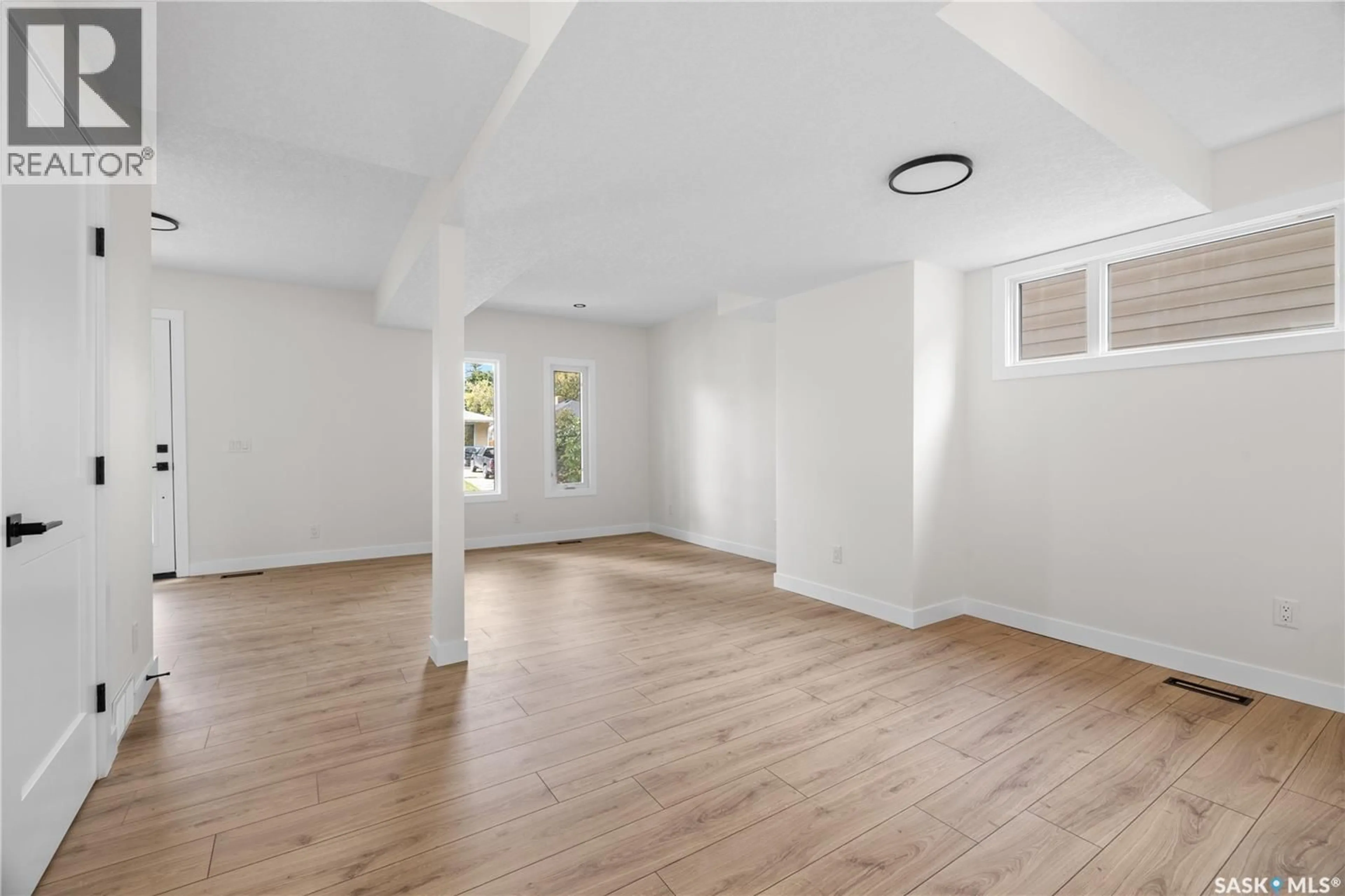 A pic of a room for 1439 CONNAUGHT STREET, Regina Saskatchewan S4T4T1