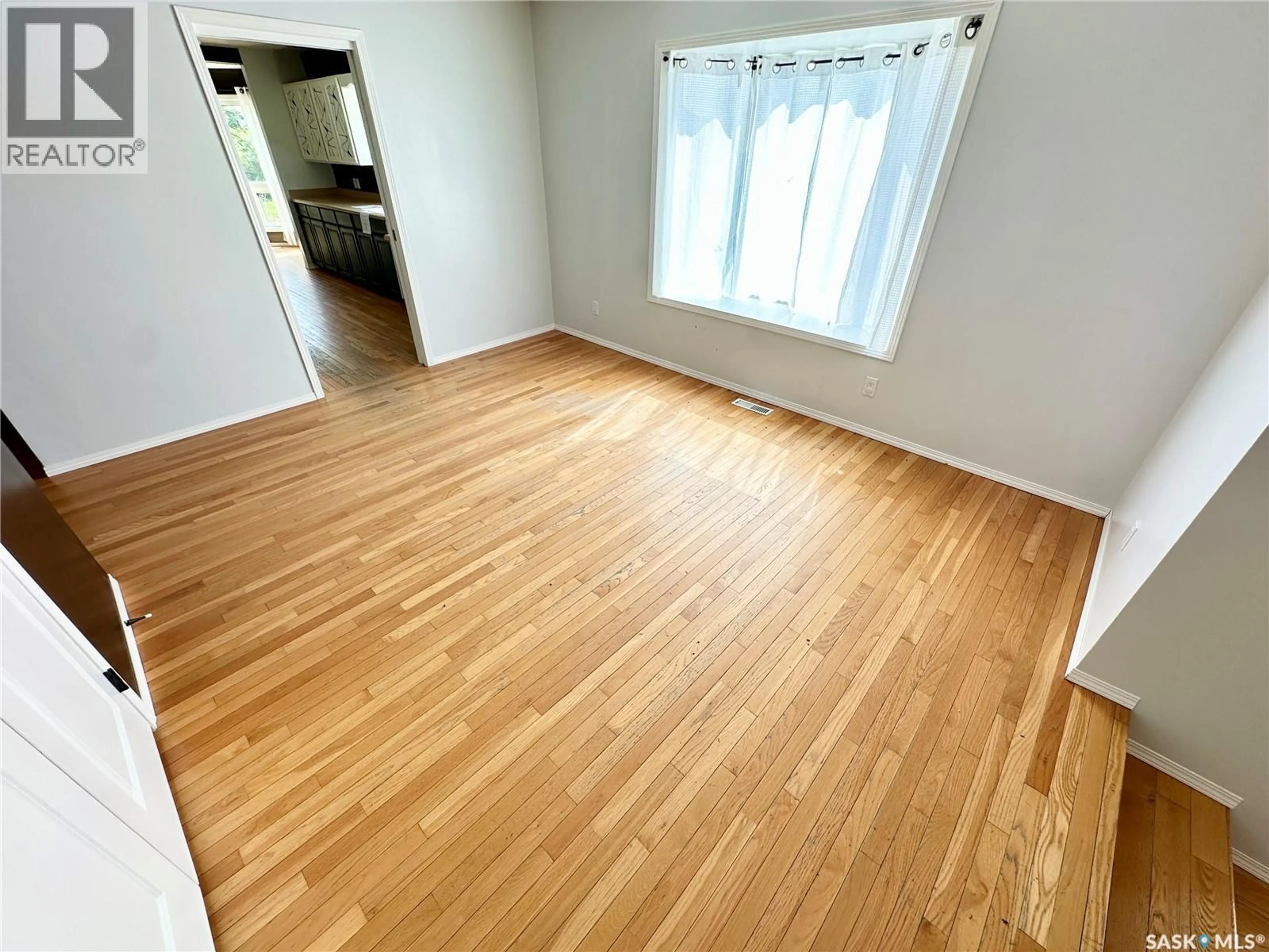A pic of a room for 120 MAIN STREET, Midale Saskatchewan S0C1S0