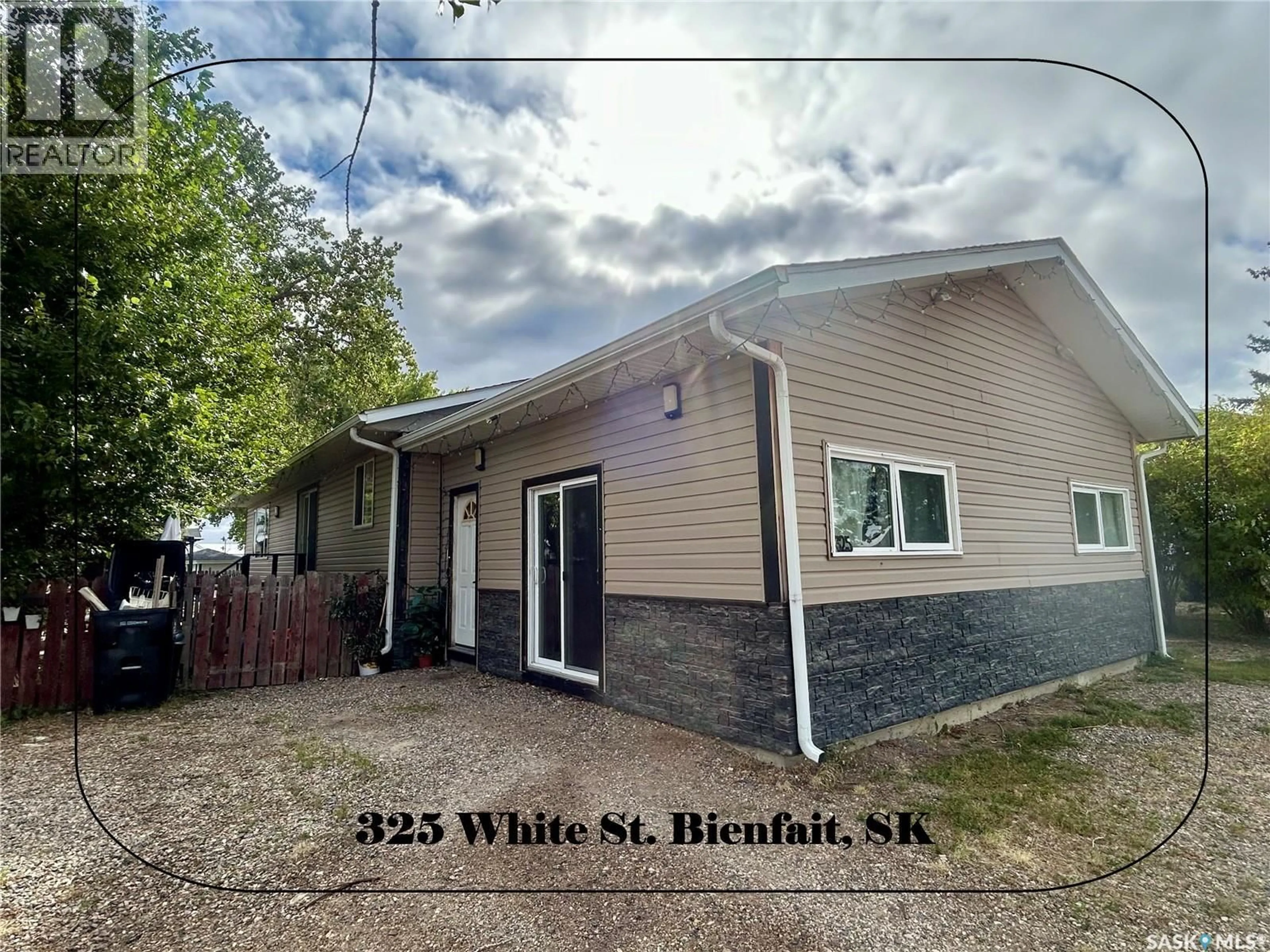 Unknown for 325 WHITE STREET, Bienfait Saskatchewan S0C0M0