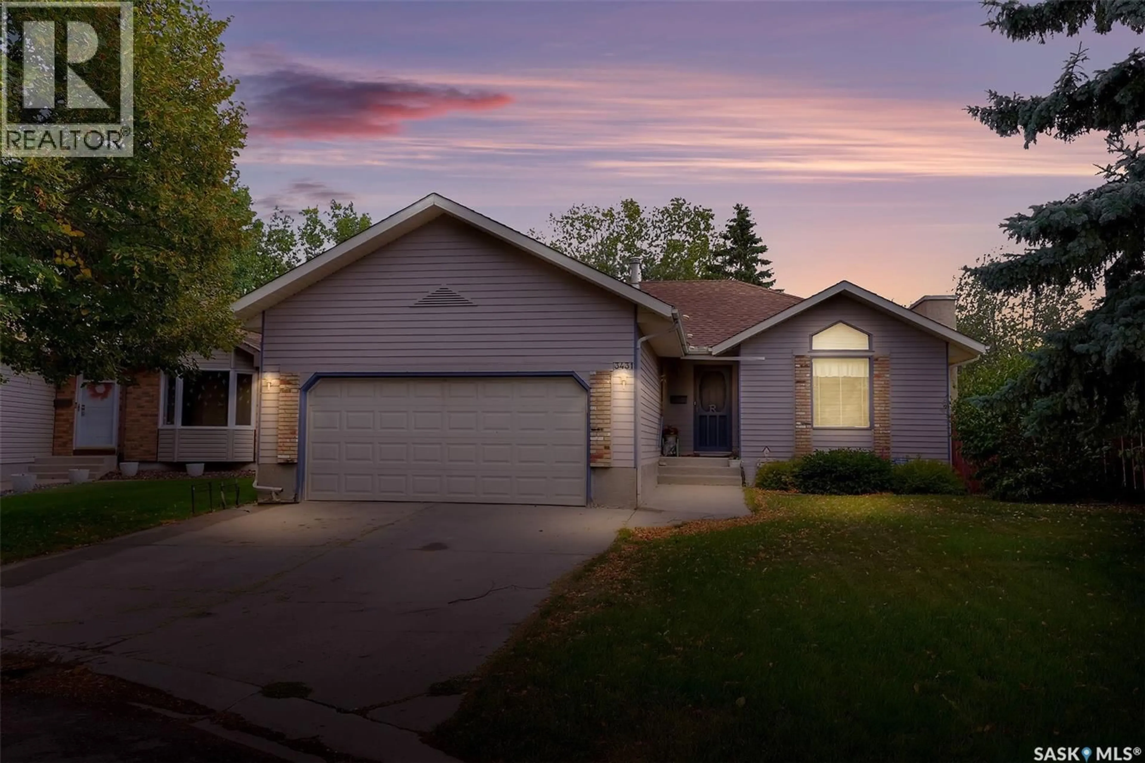 Home with vinyl exterior material, street for E - 3431 KEEHR PLACE, Regina Saskatchewan S4N7A6