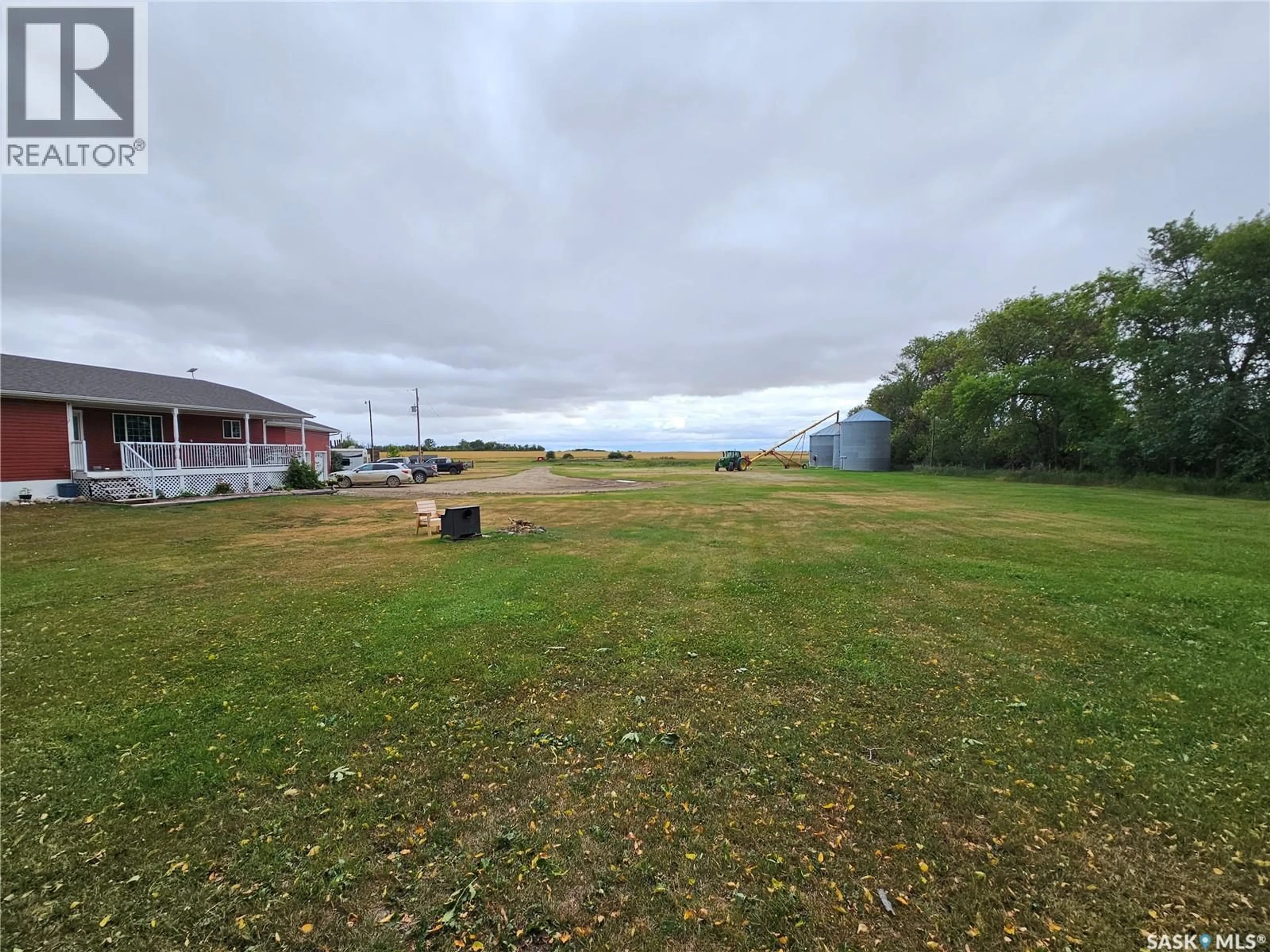 A pic from outside/outdoor area/front of a property/back of a property/a pic from drone, water/lake/river/ocean view for REDVERS SOUTH ACREAGE, Antler Rm No. 61 Saskatchewan S0C2H0