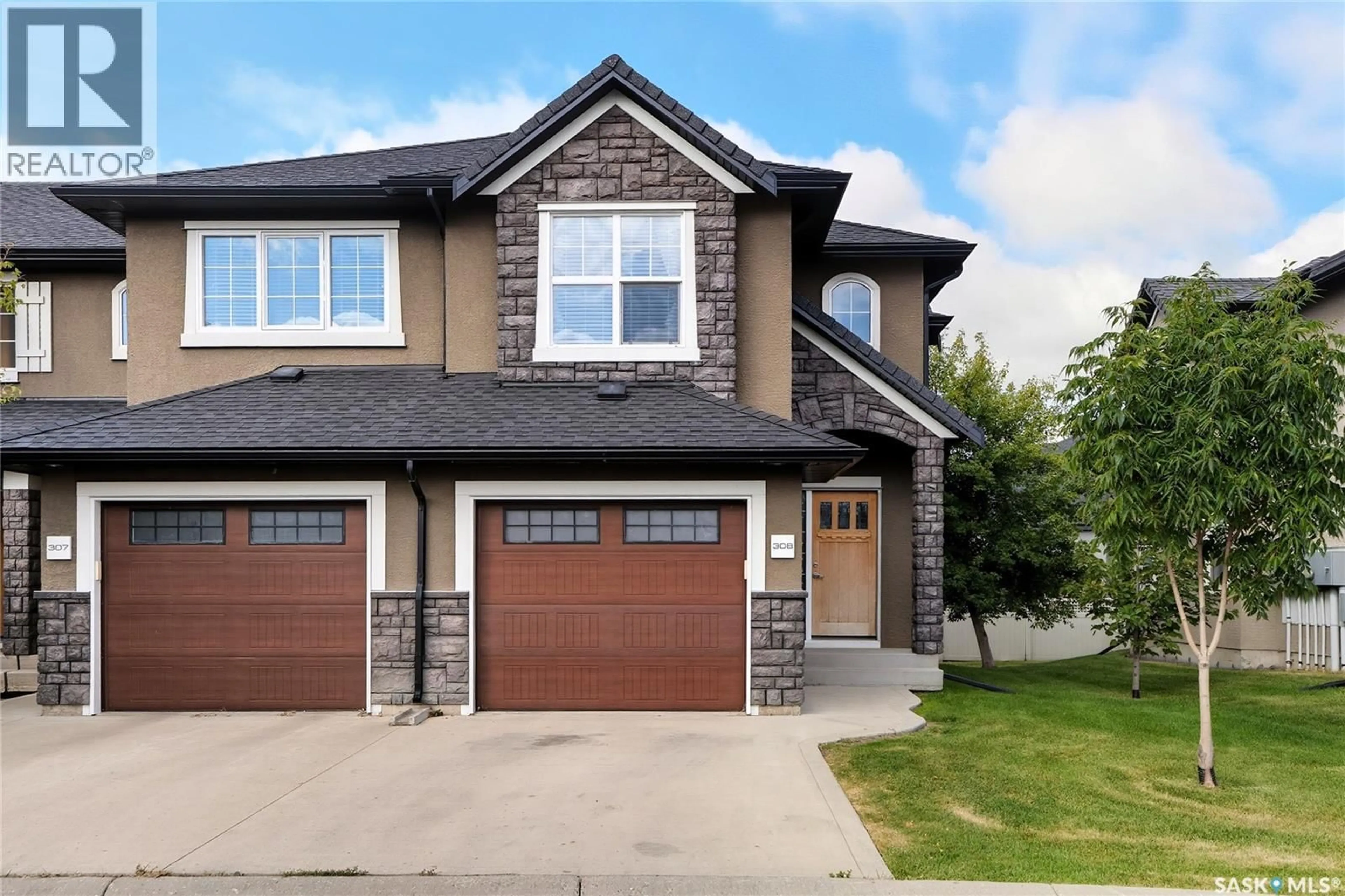 Home with vinyl exterior material, street for 308 - 1555 PATON CRESCENT, Saskatoon Saskatchewan S7W0V5