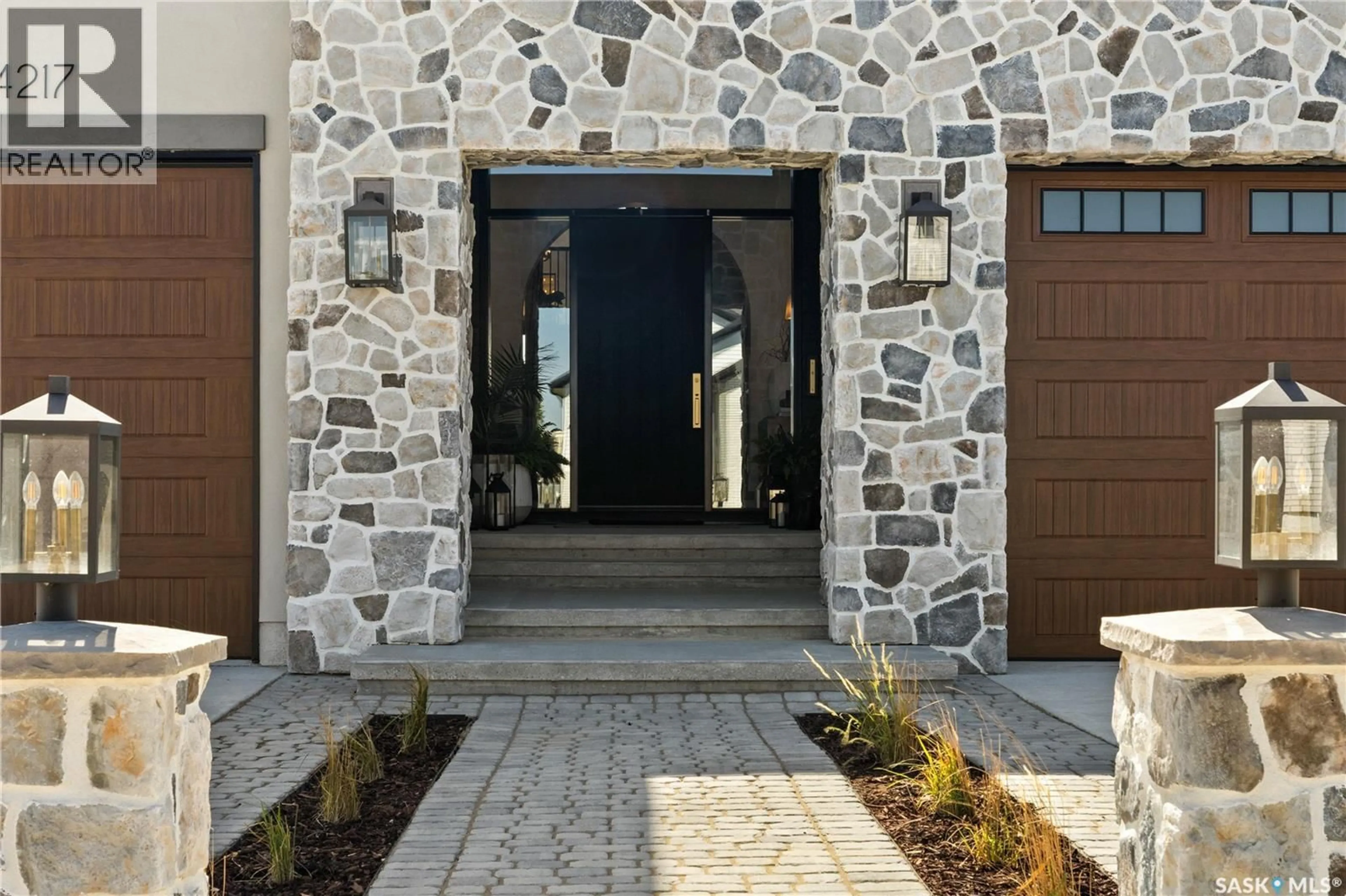 Indoor entryway for 4217 ELDERBERRY CRESCENT, Regina Saskatchewan S4V3V3