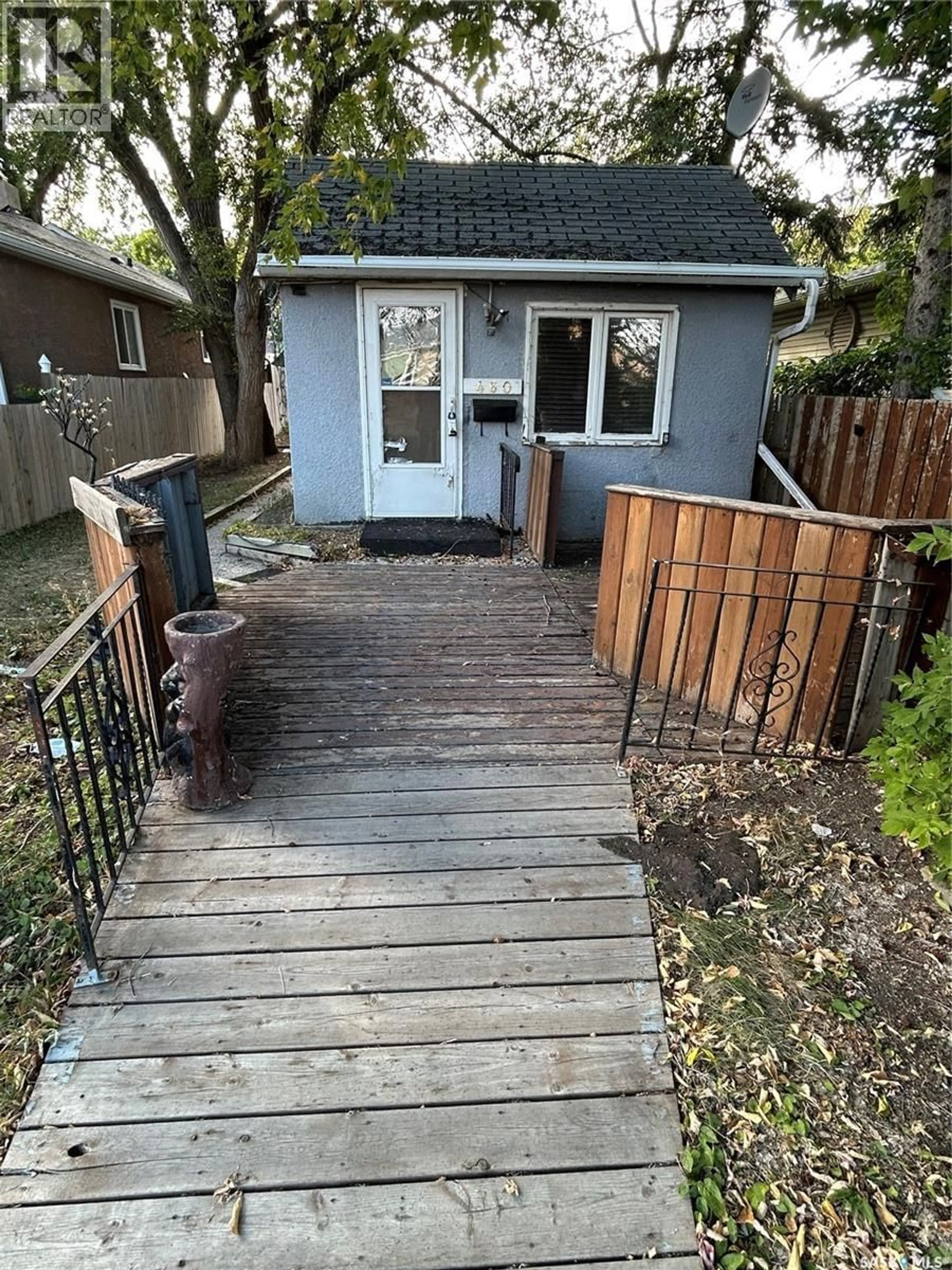 Shed for 460 KING STREET, Regina Saskatchewan S4R4H4