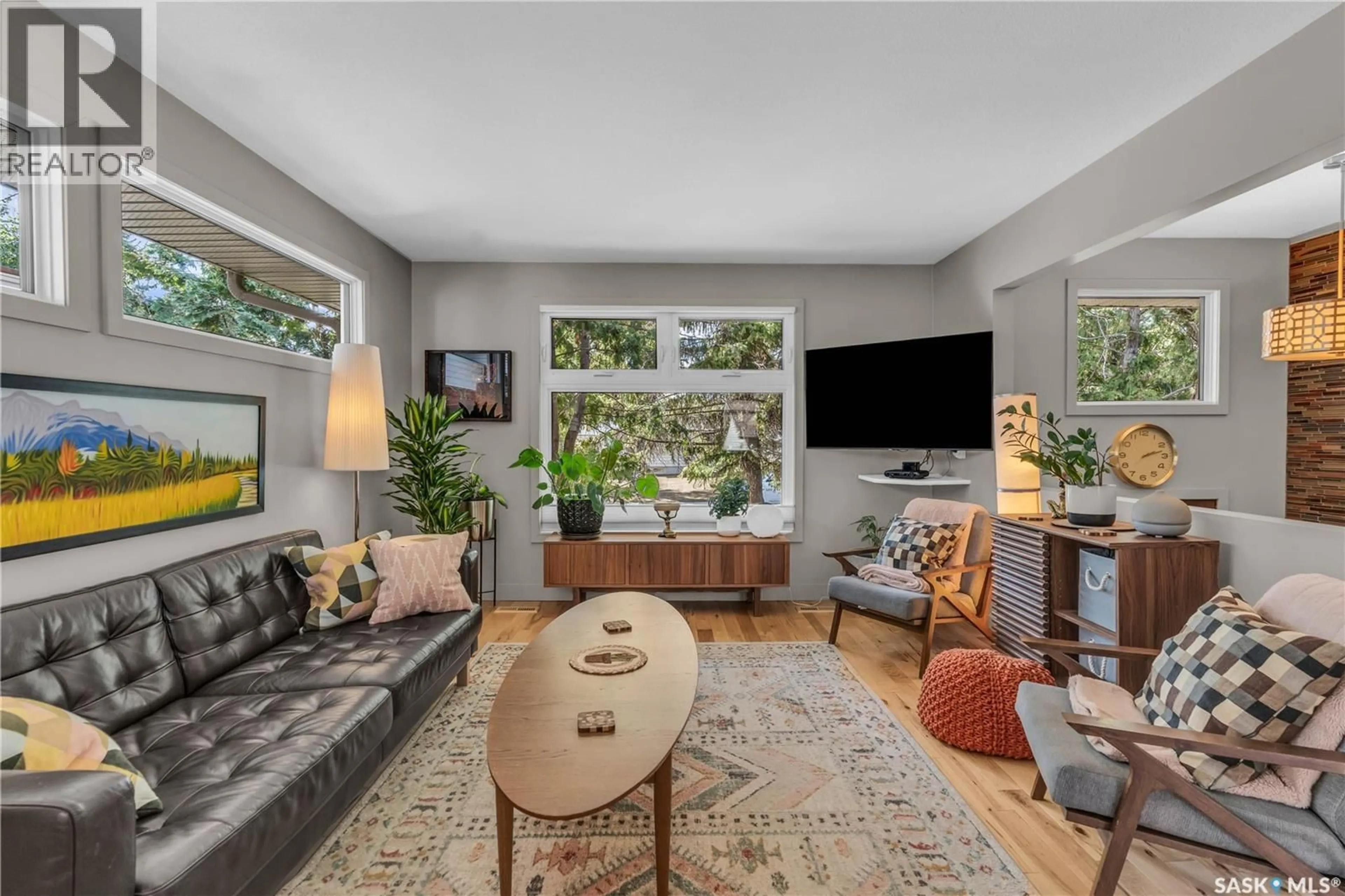 Living room with furniture, unknown for 4007 ARGYLE STREET, Regina Saskatchewan S4S3L5