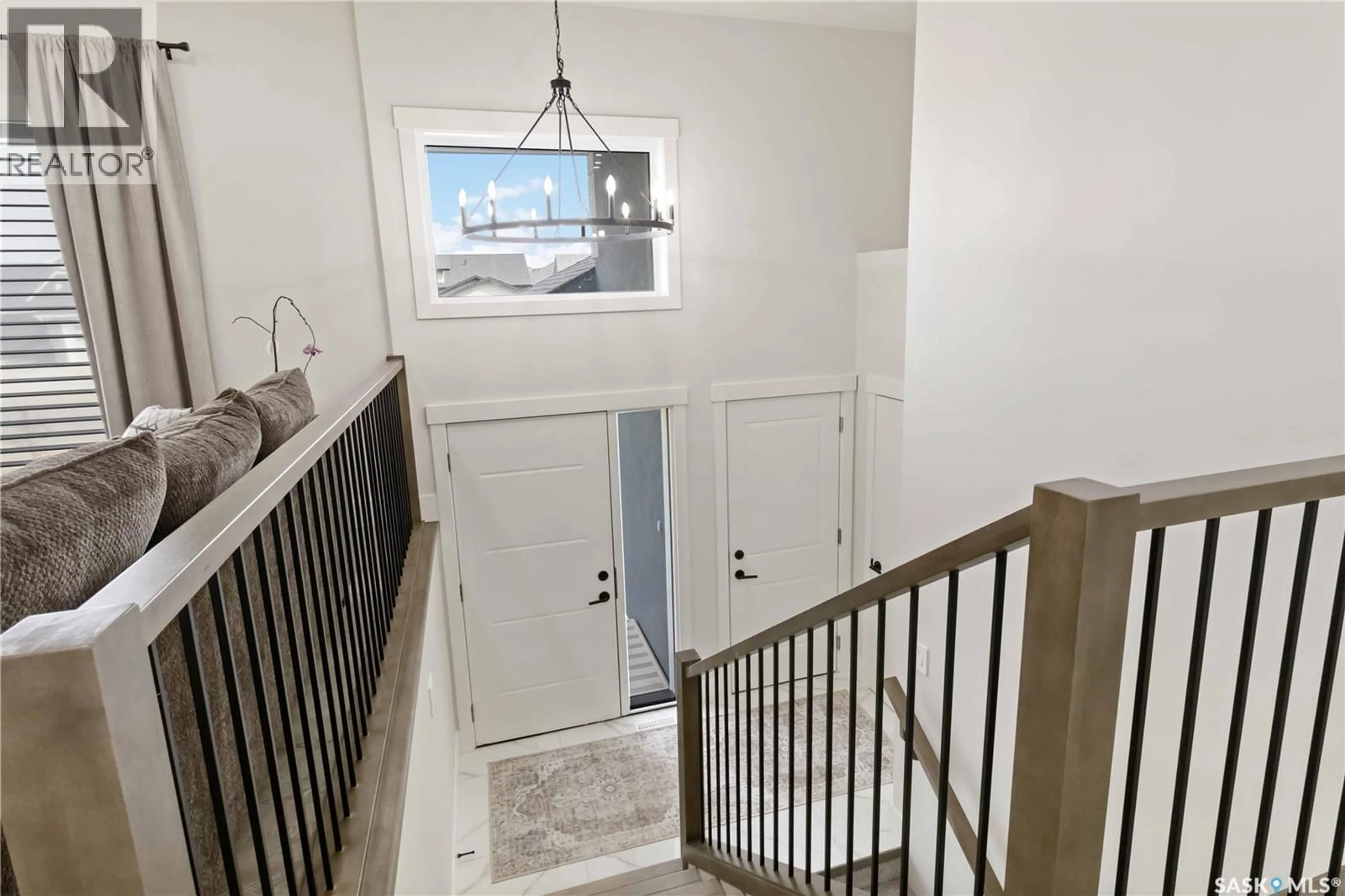 Indoor entryway for 609 PEBBLE BEACH BOULEVARD, Warman Saskatchewan S0K4S4