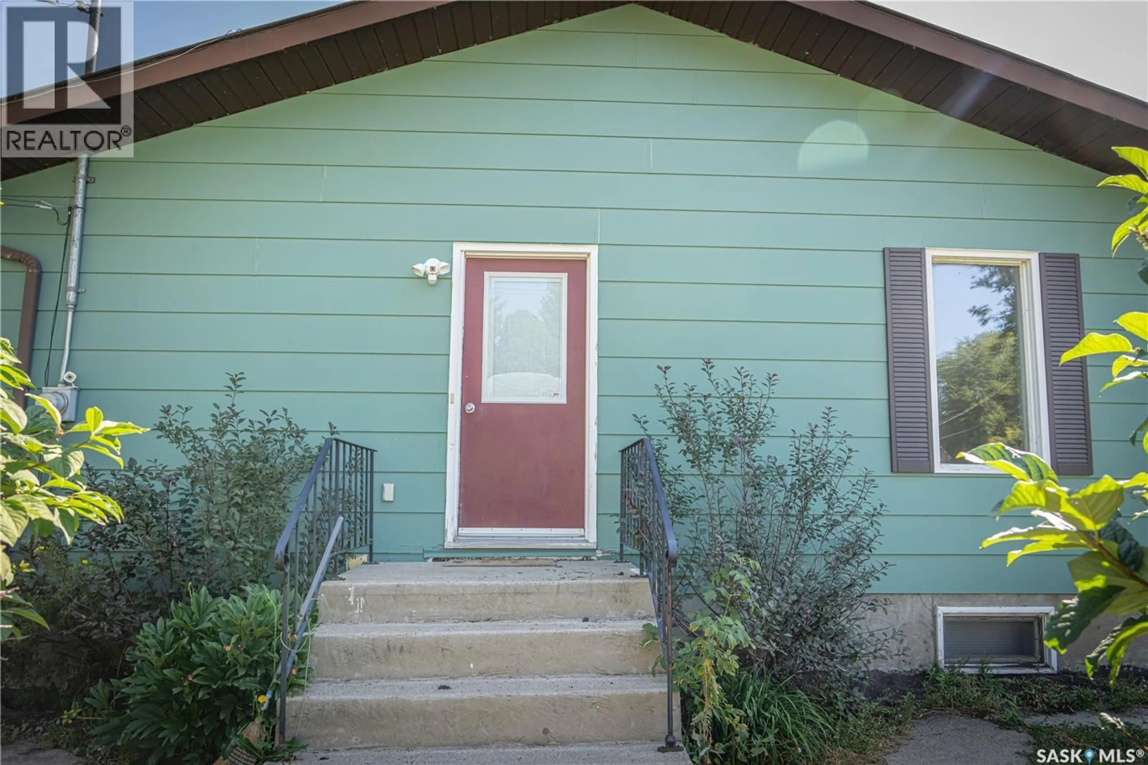 Home with vinyl exterior material, street for 51 CENTRAL STREET, Weldon Saskatchewan S0J3A0