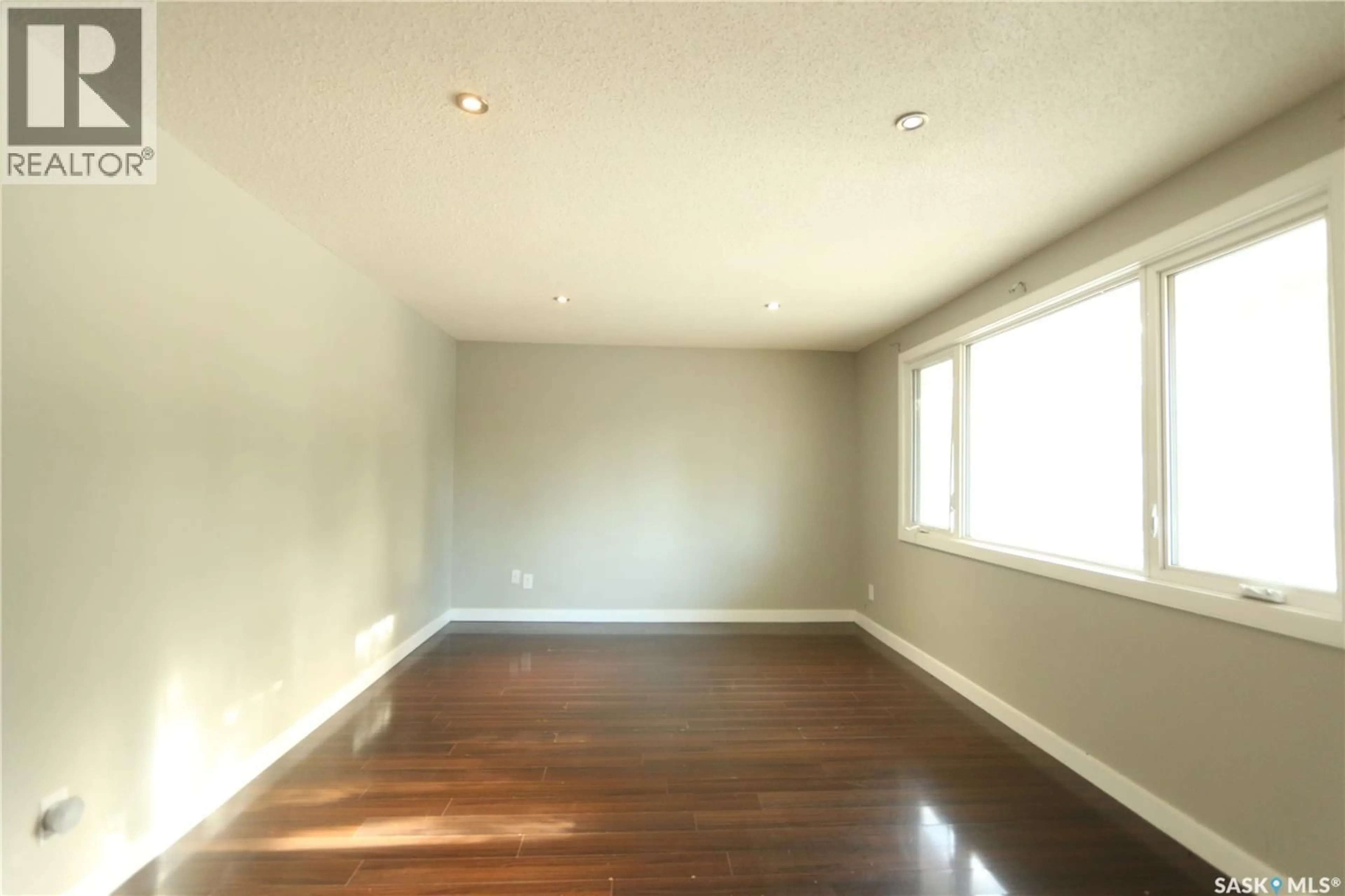 A pic of a room for 315 CANNON STREET, Regina Saskatchewan S4N4L4
