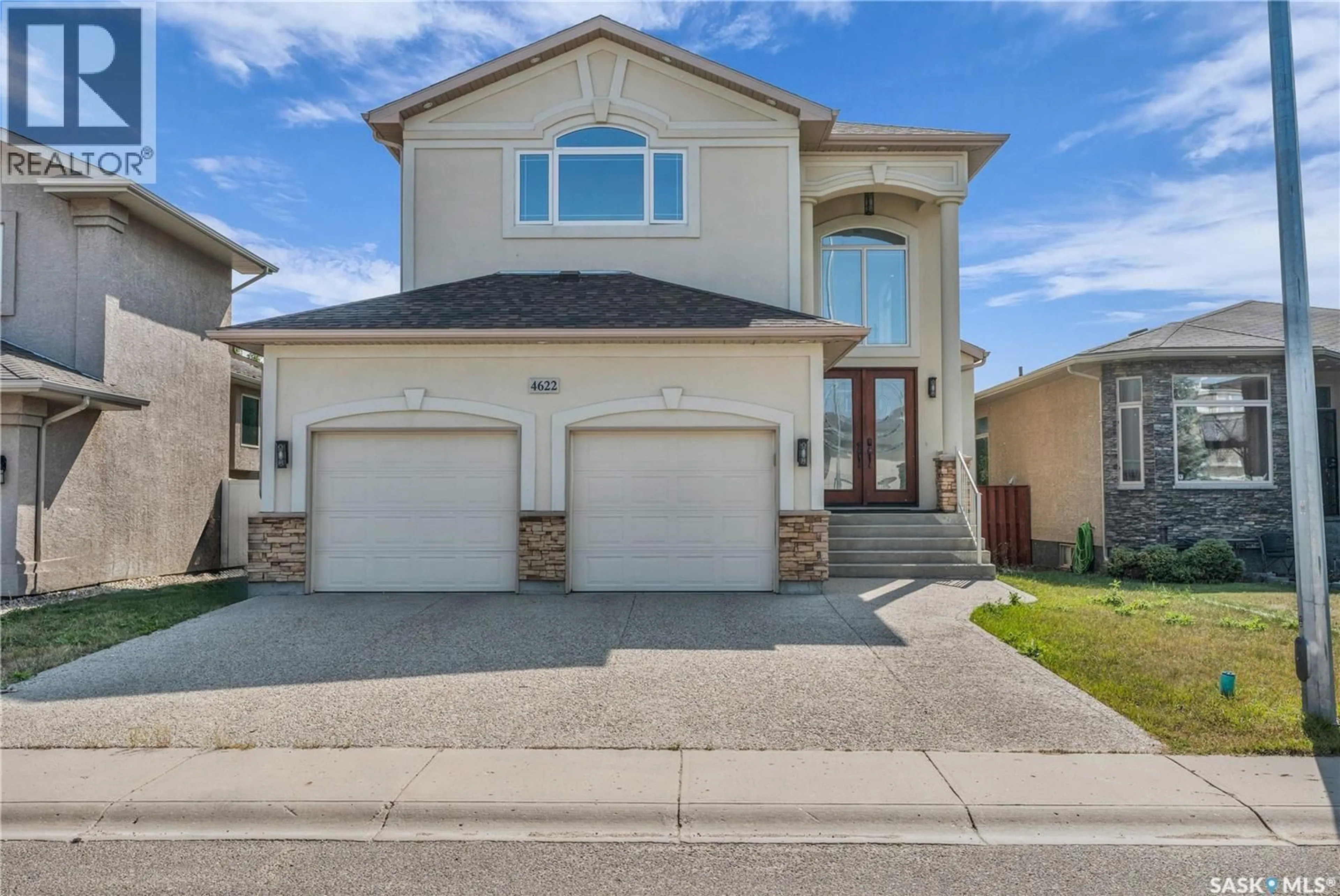 Home with vinyl exterior material, street for 4622 MALCOLM DRIVE, Regina Saskatchewan S4W0B5