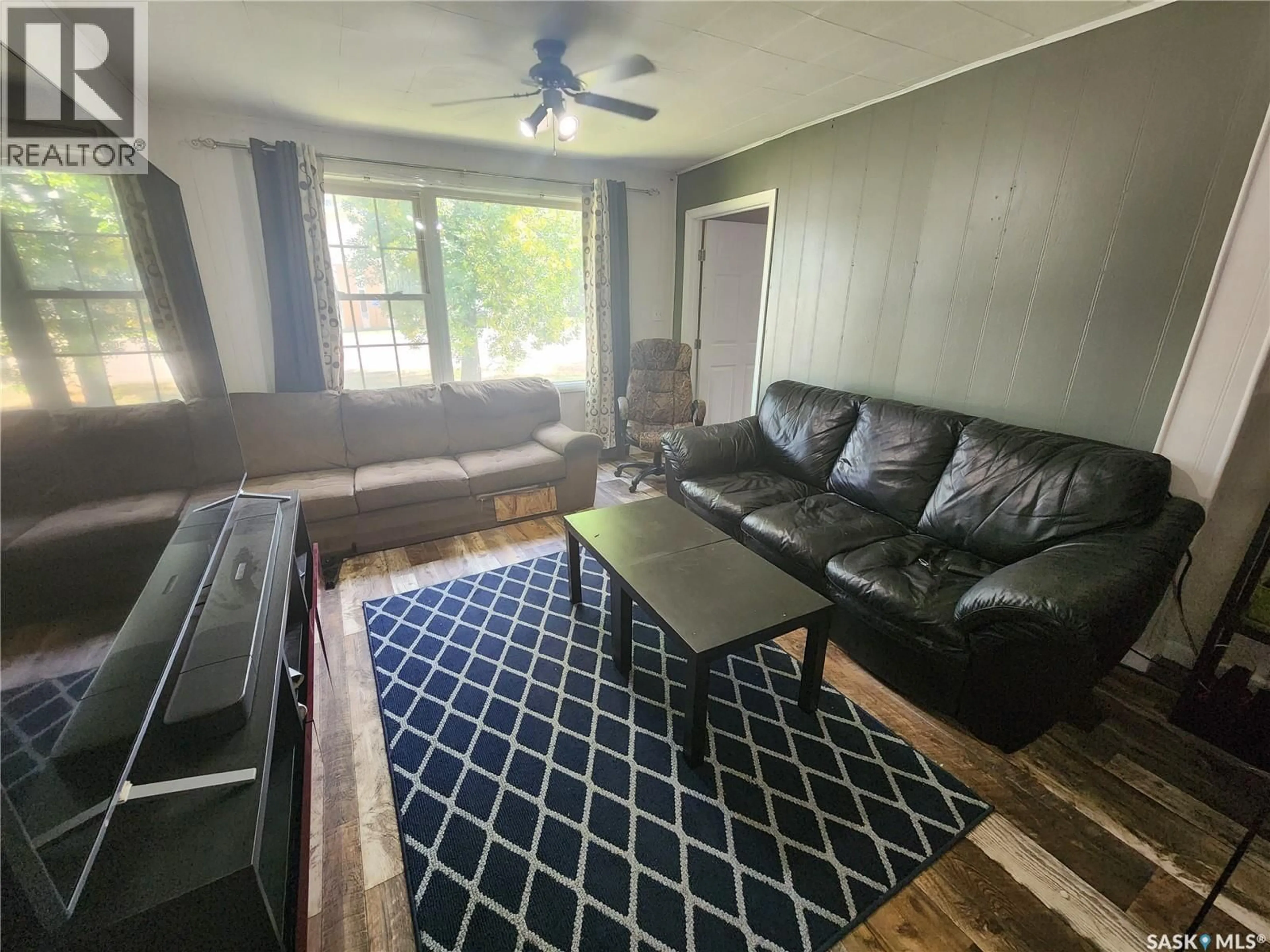 Living room with furniture, unknown for 133 MAINPRIZE STREET, Midale Saskatchewan S0C1S0