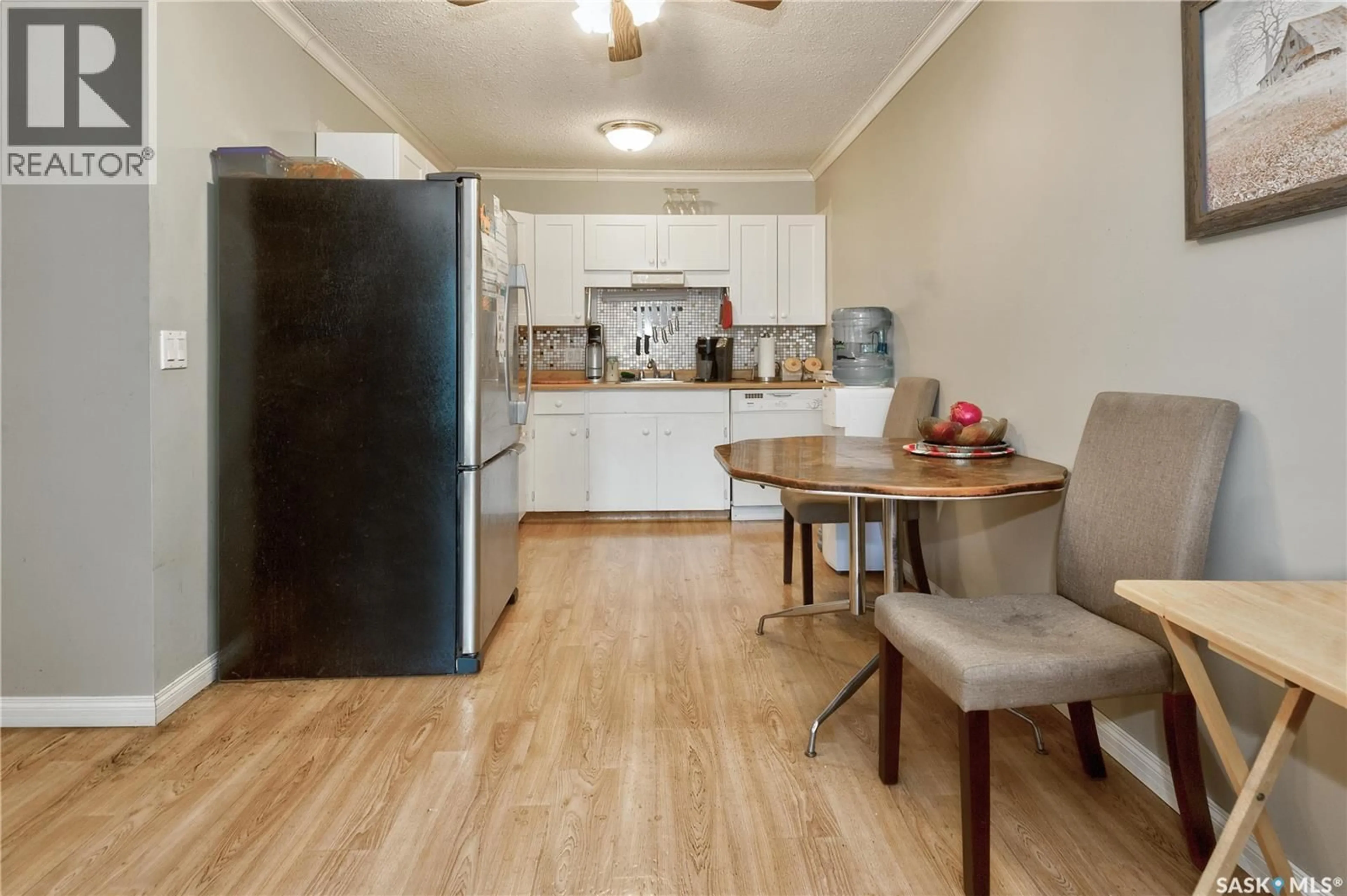 Standard kitchen, wood/laminate floor for 103 - 314 11TH STREET, Prince Albert Saskatchewan S6V1A5