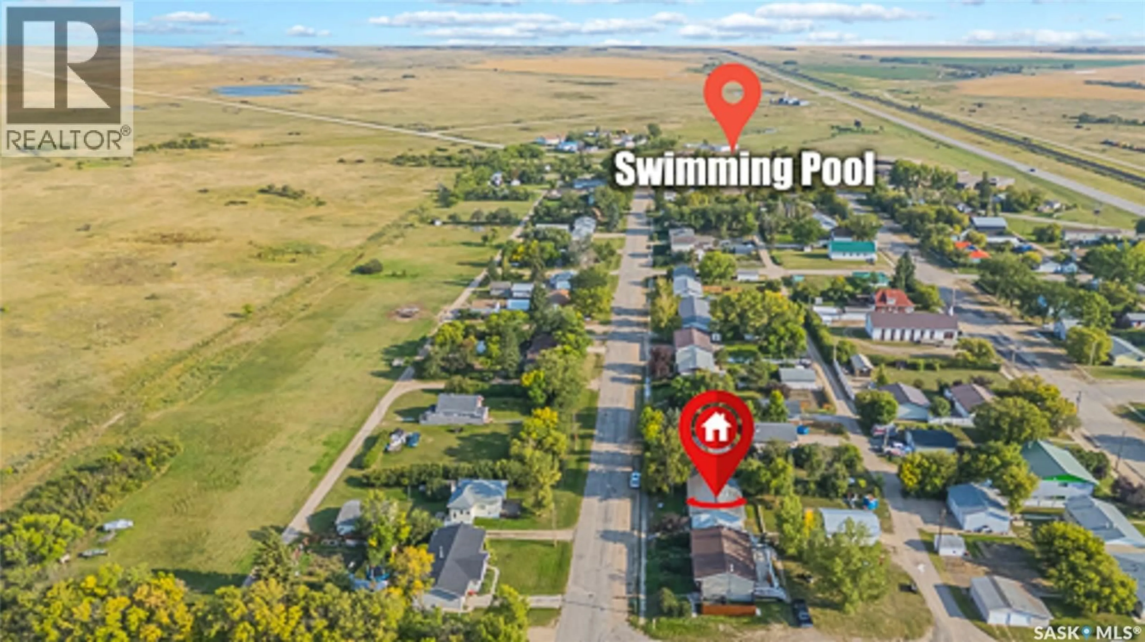 A pic from outside/outdoor area/front of a property/back of a property/a pic from drone, unknown for 308 3RD AVENUE, Young Saskatchewan S0K4Y0