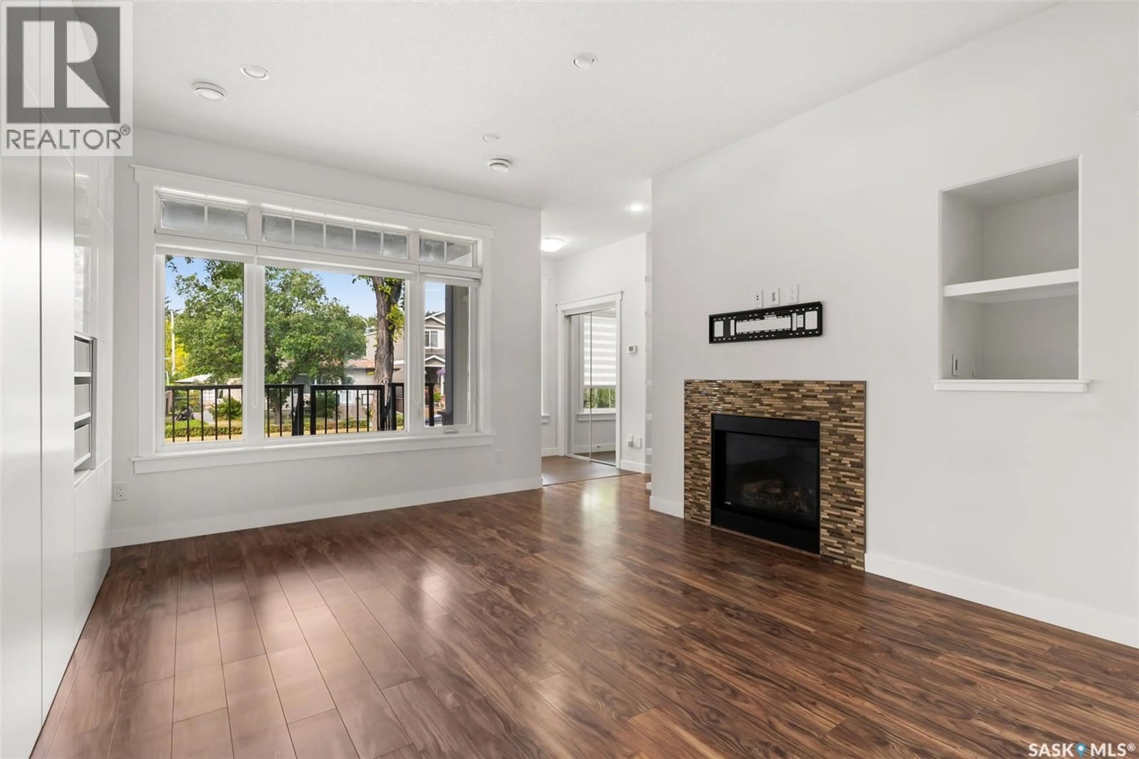 Unknown for 2875 GARNET STREET, Regina Saskatchewan S4S1X1
