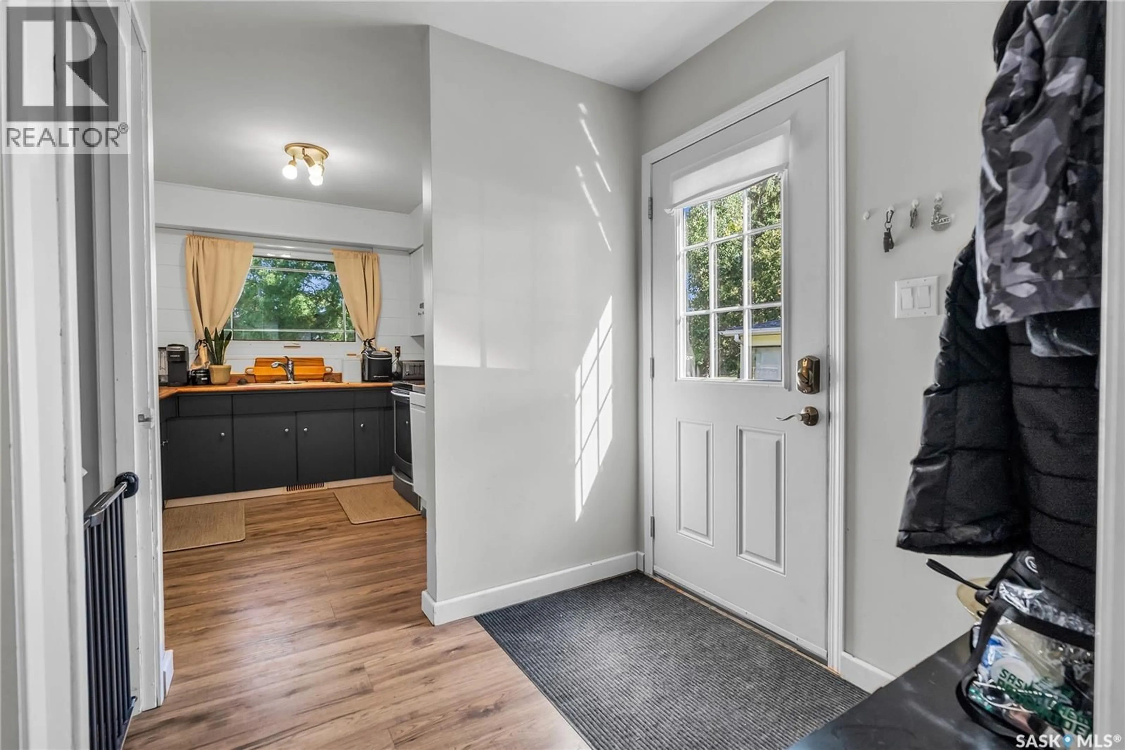 Indoor entryway for 217 PRINCE STREET, Imperial Saskatchewan S0G2J0