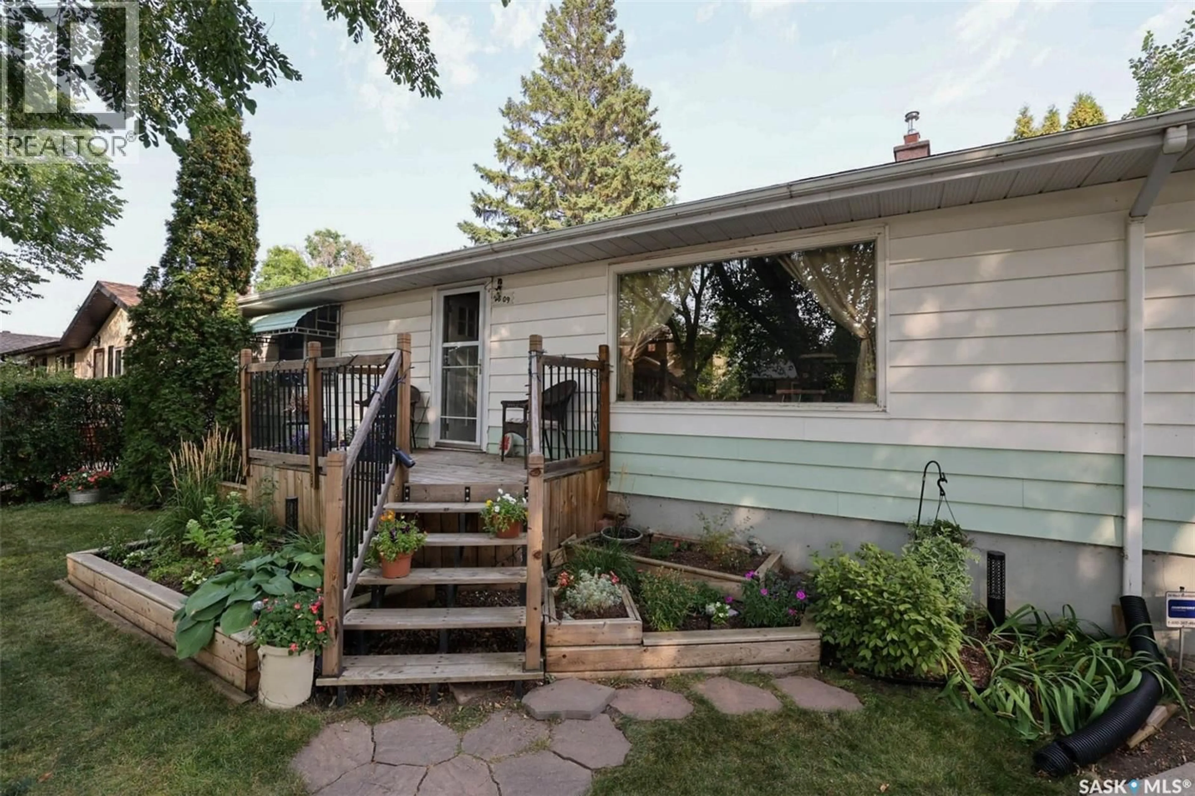 Home with vinyl exterior material, street for 2809 FLEURY STREET, Regina Saskatchewan S4N2M6