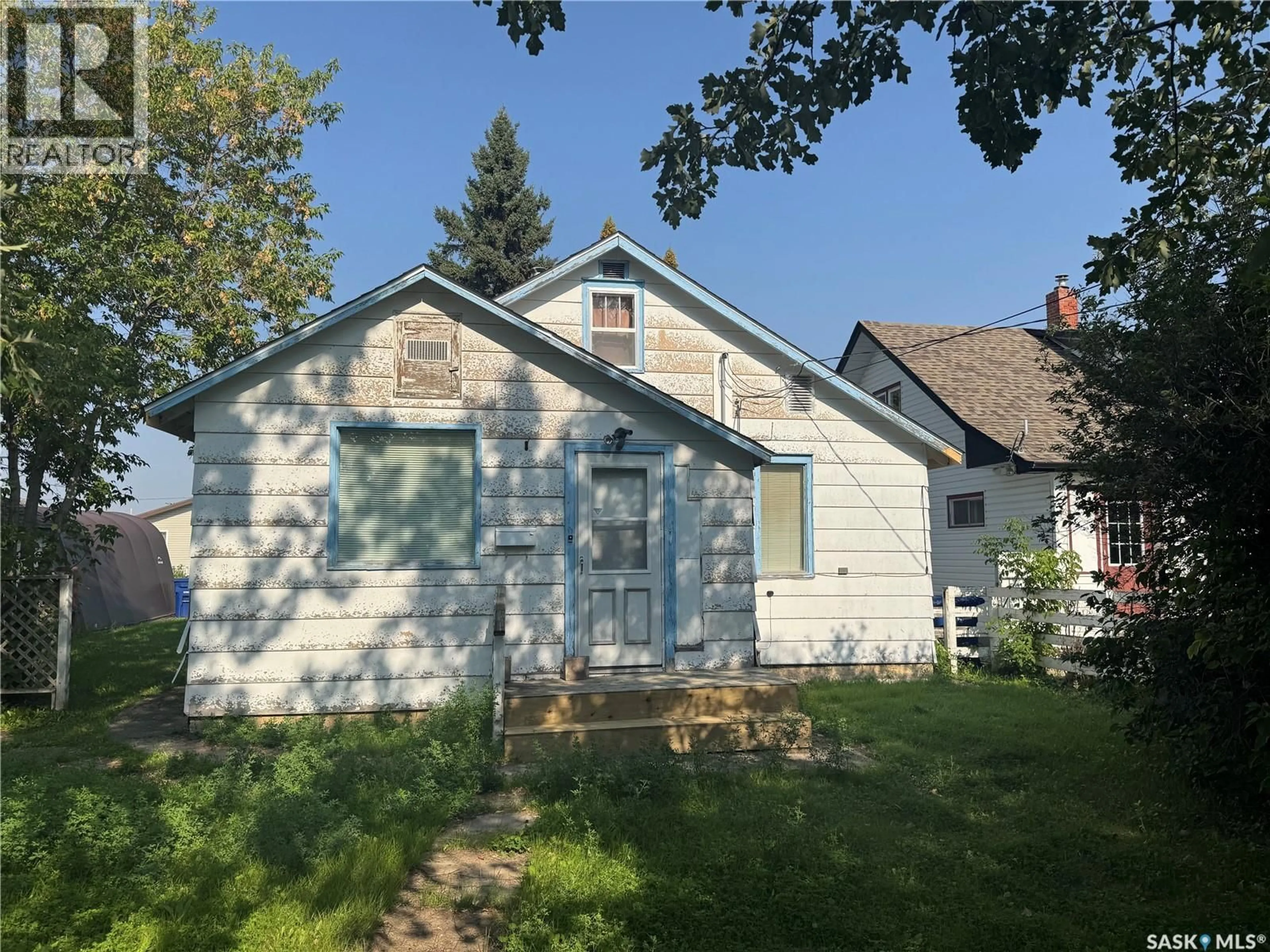 Unknown for 218 4TH STREET, Nipawin Saskatchewan S0E1E0