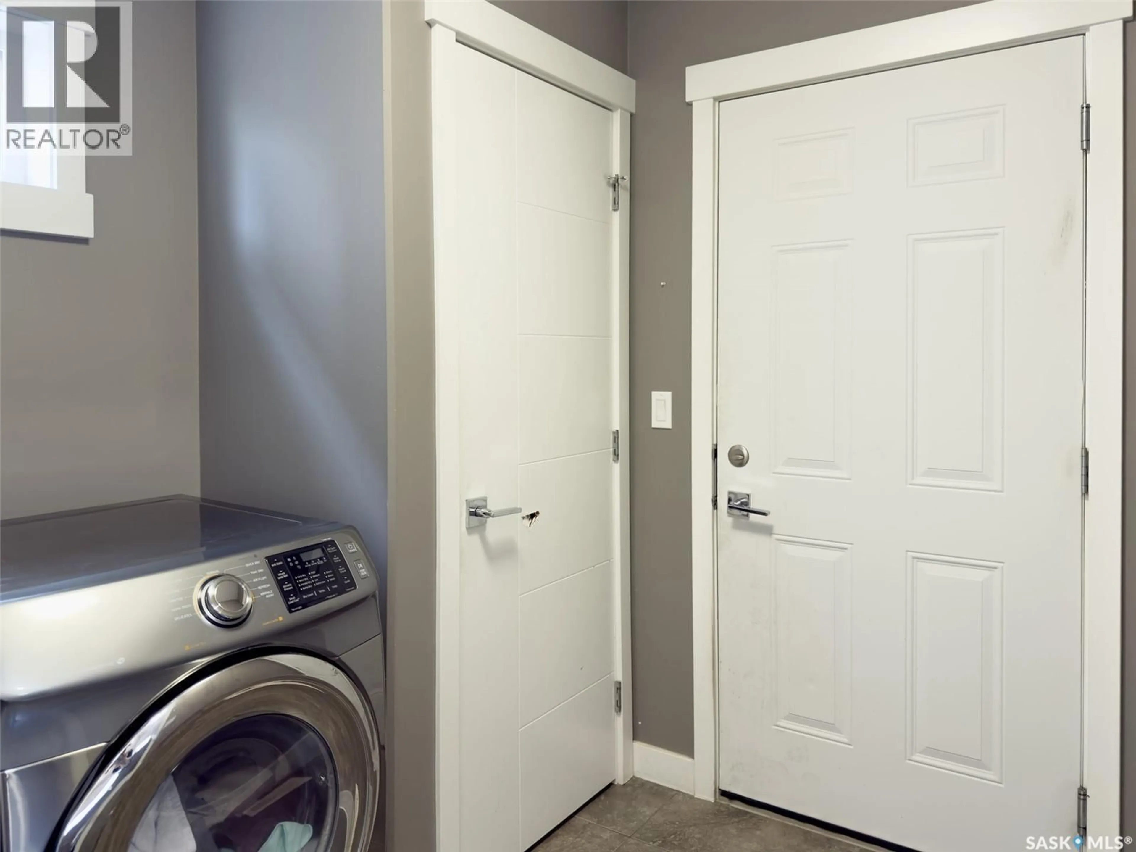 Unknown for 427 GLACIAL SHORES MANOR, Saskatoon Saskatchewan S7S1N1