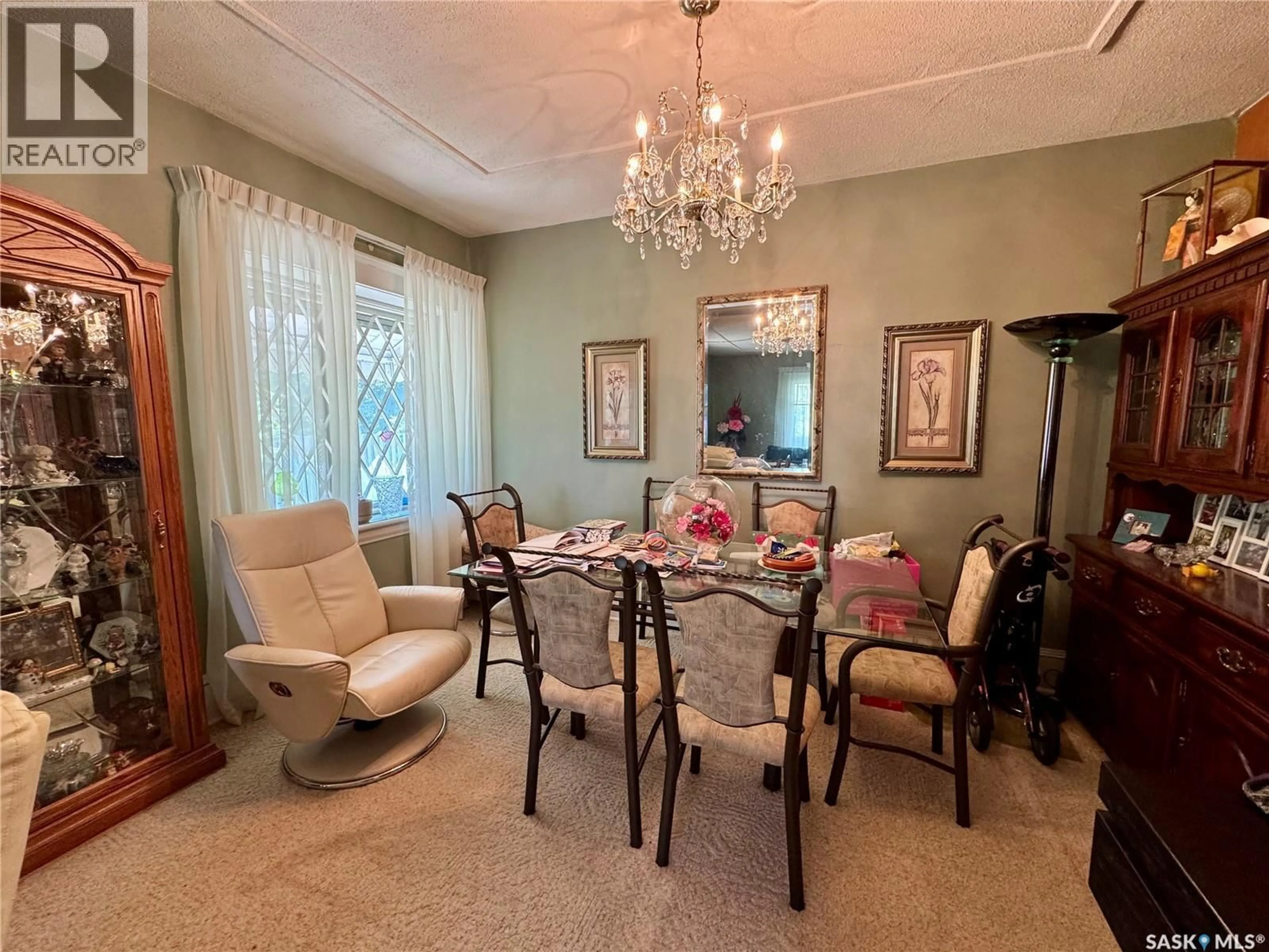 Dining room, unknown for 119 22ND STREET, Prince Albert Saskatchewan S6V1N2