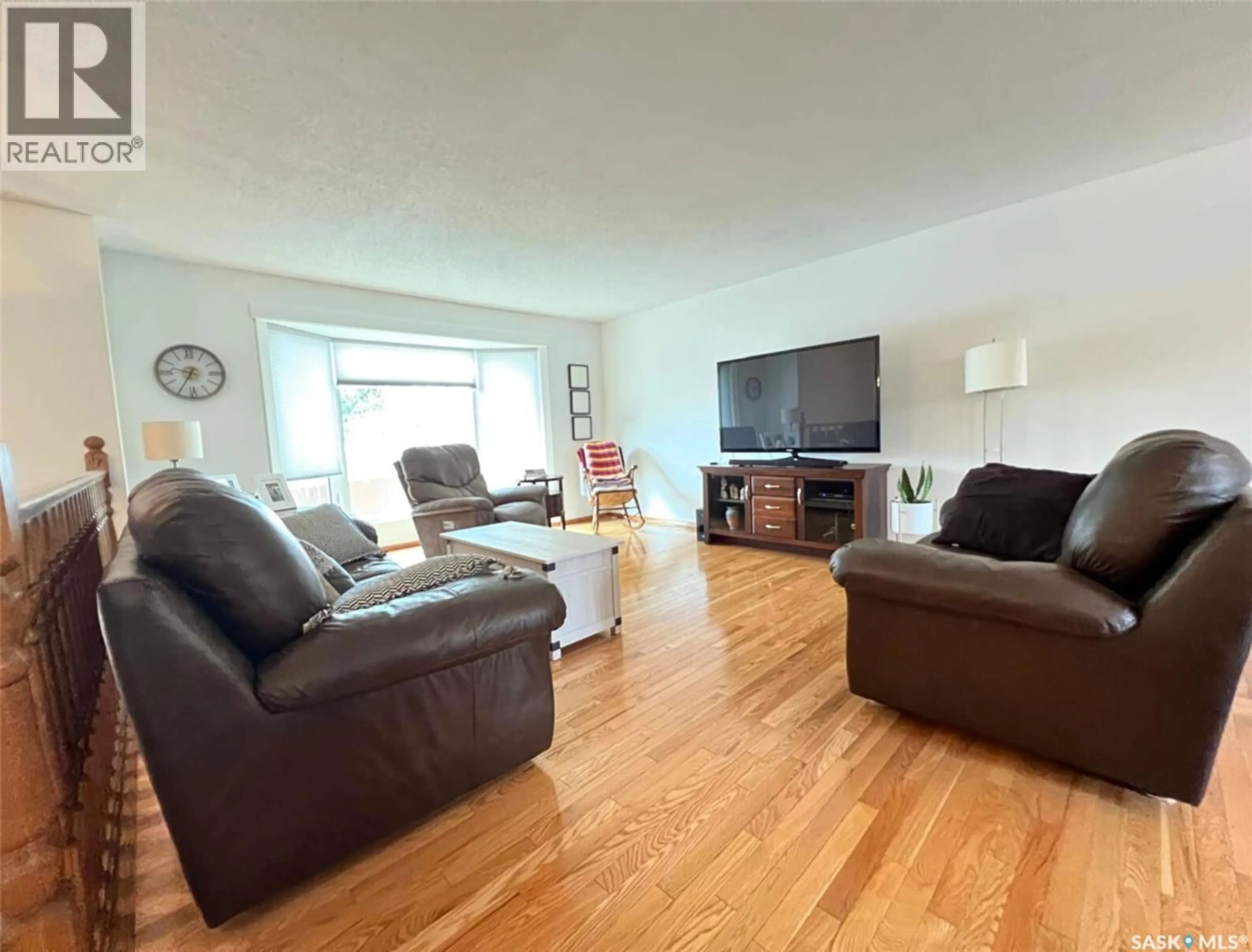 Living room with furniture, unknown for 365 BUFFALO PLACE, Swift Current Saskatchewan S9H4X2