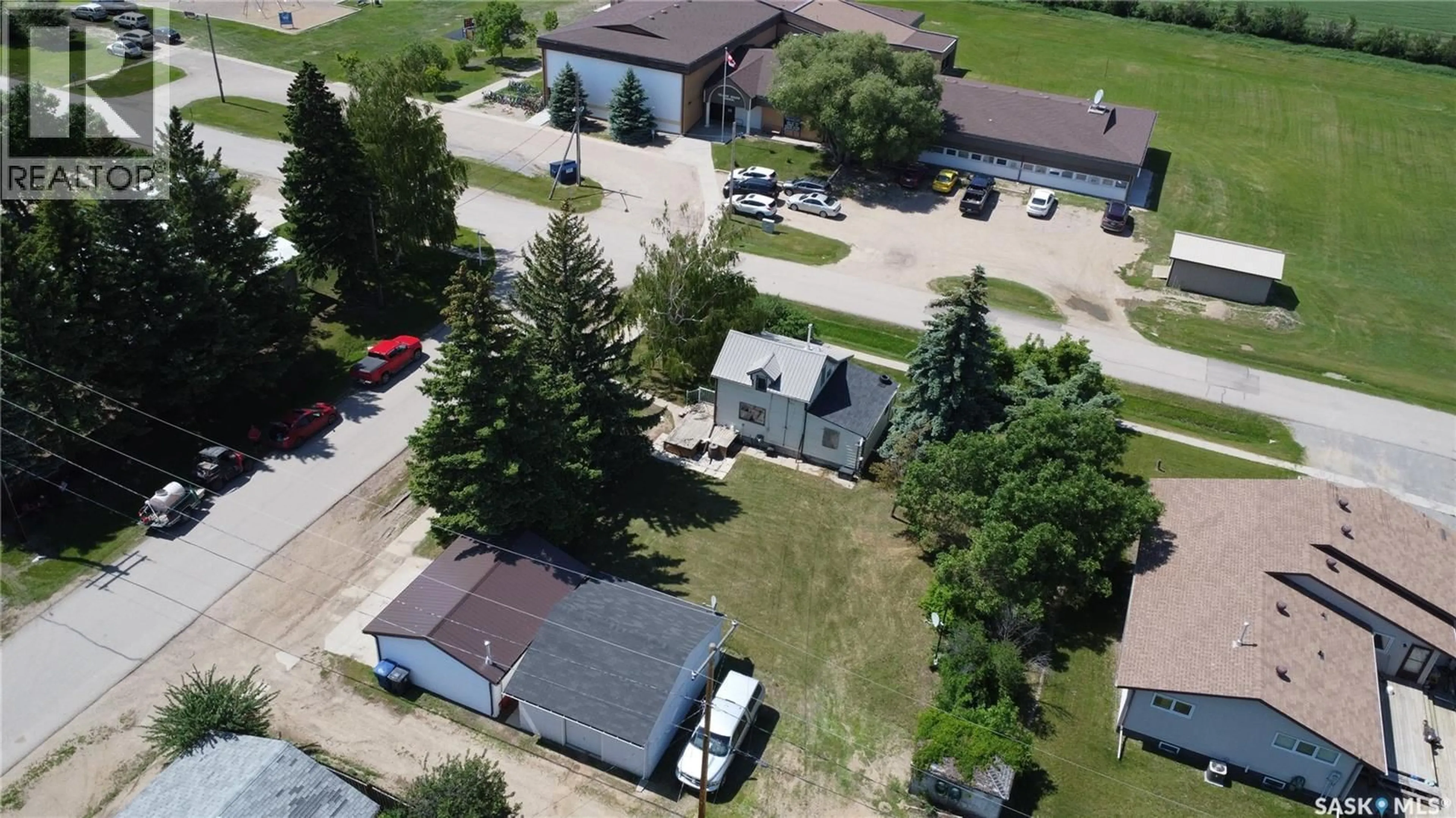A pic from outside/outdoor area/front of a property/back of a property/a pic from drone, street for 307 MISSOURI AVENUE, Yellow Grass Saskatchewan S0G5J0