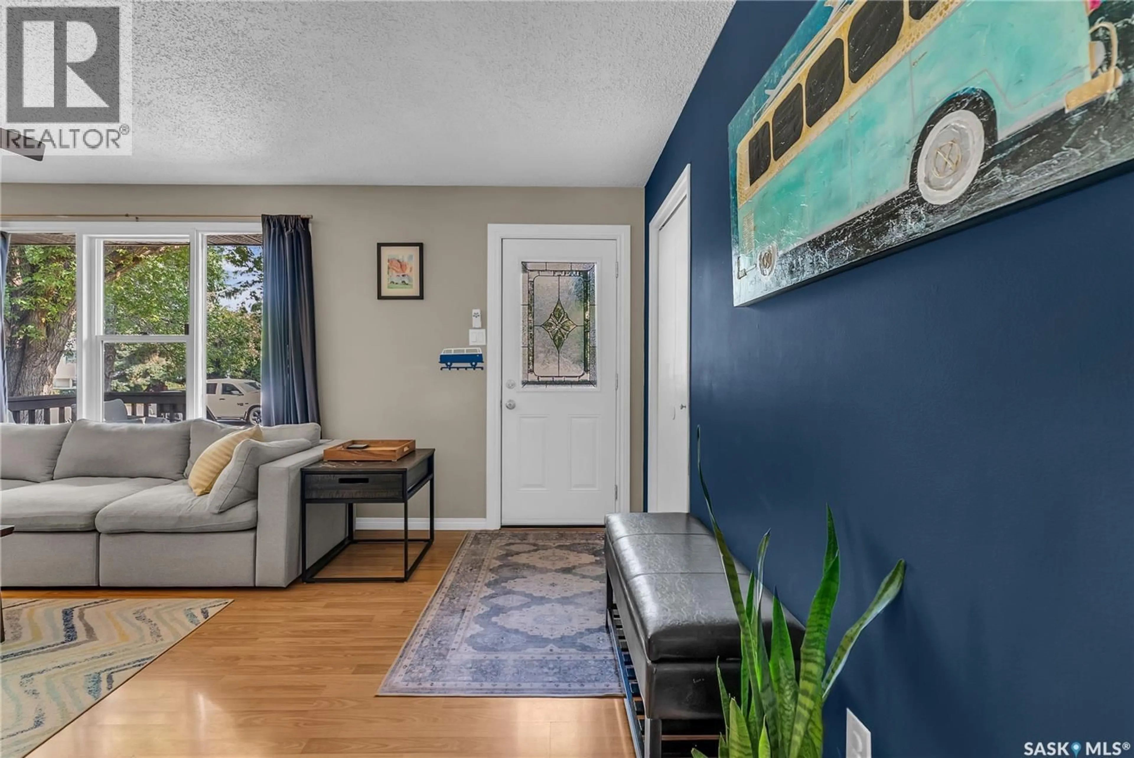 Indoor entryway for 2414 MCPHERSON AVENUE, Saskatoon Saskatchewan S7J0S9