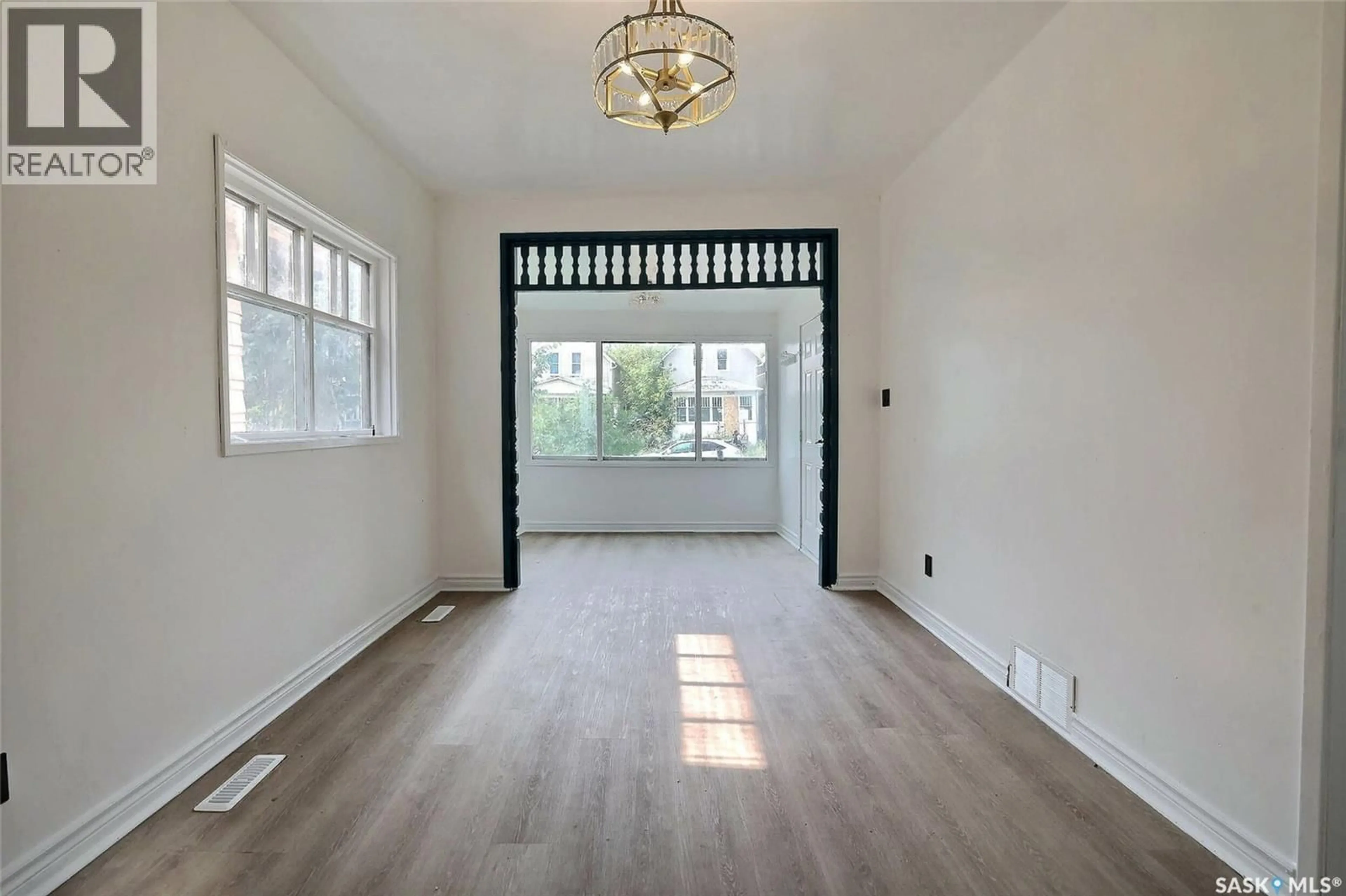 A pic of a room for 1535 CAMERON STREET, Regina Saskatchewan S4T2T7