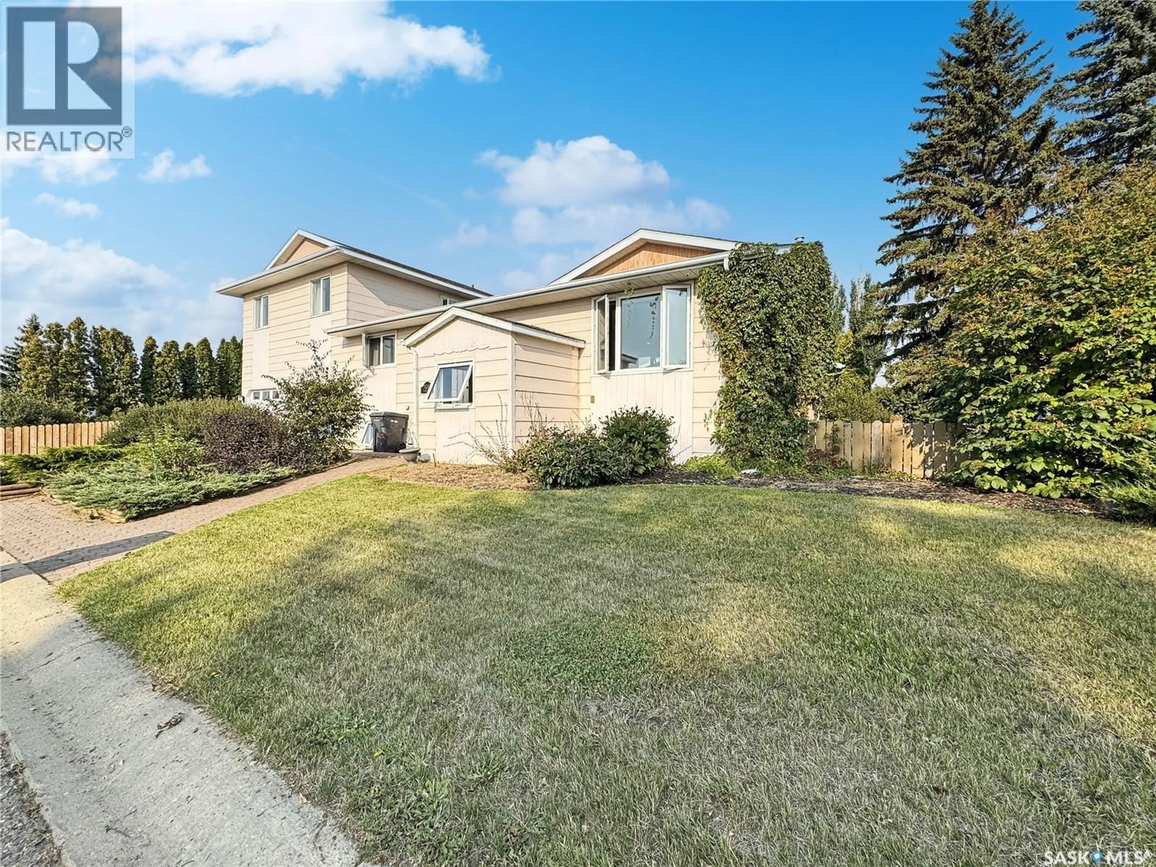 Unknown for 11345 CLARK DRIVE, North Battleford Saskatchewan S9A3P6