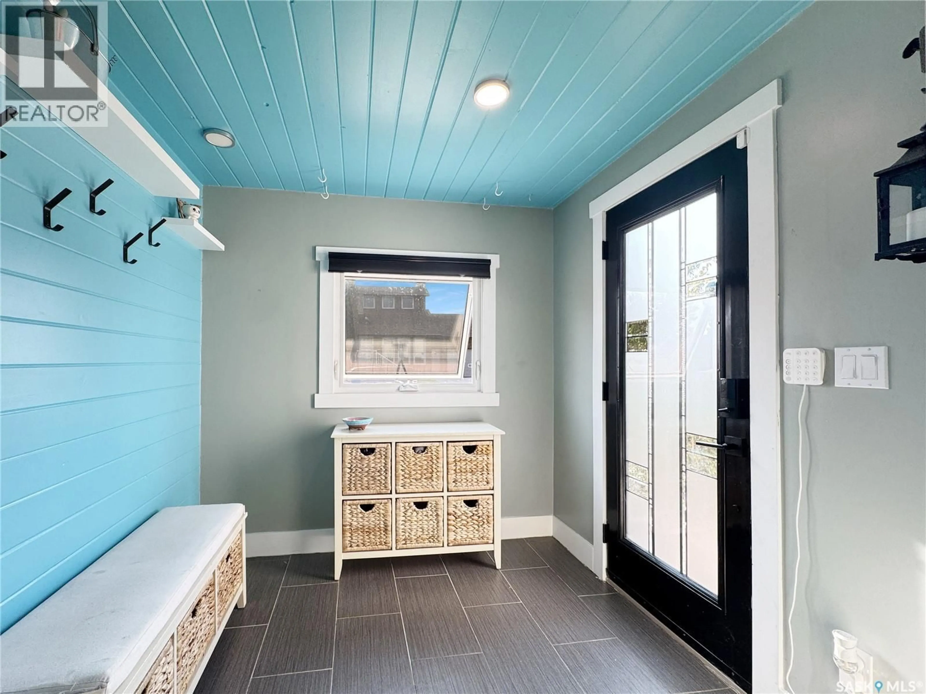 Indoor entryway for 11345 CLARK DRIVE, North Battleford Saskatchewan S9A3P6