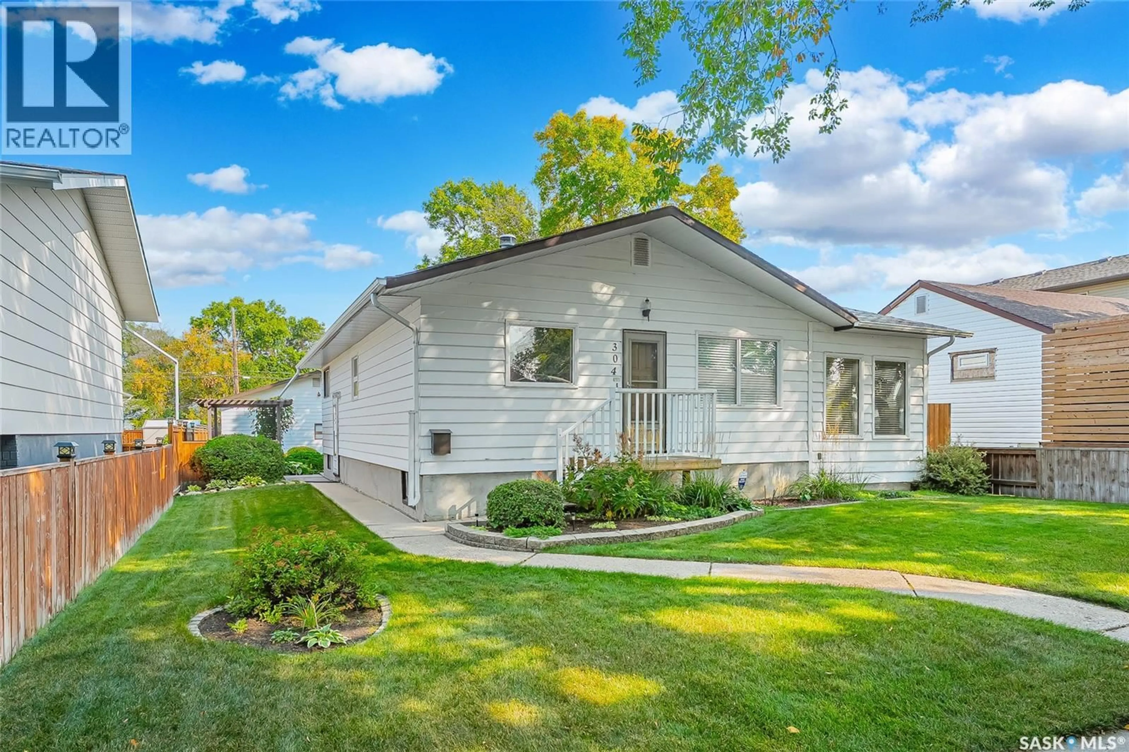 Home with vinyl exterior material, street for 304 110TH STREET, Saskatoon Saskatchewan S7N1S3