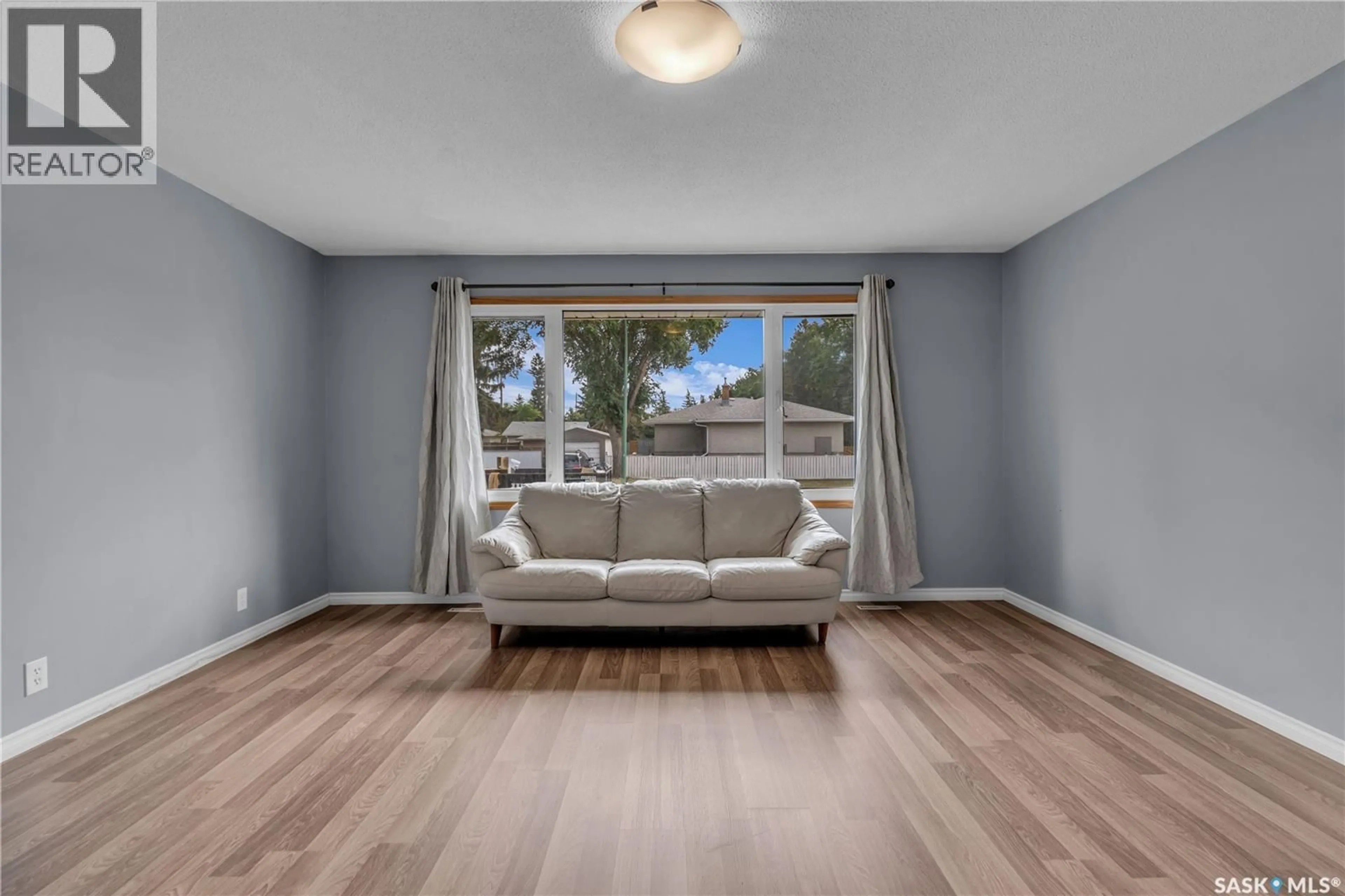 Living room with furniture, unknown for 1946 8TH AVENUE, Regina Saskatchewan S4R0G6