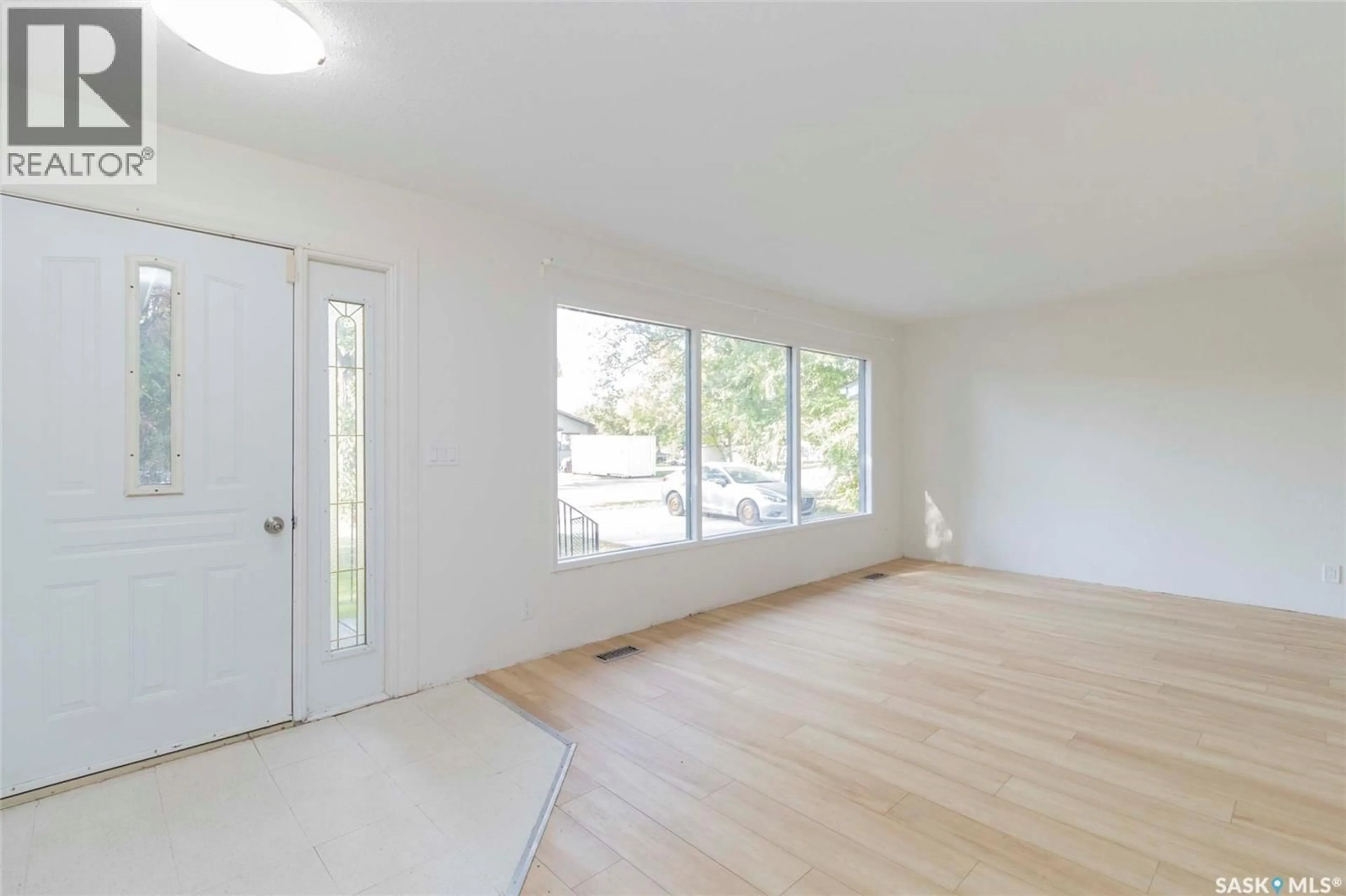 A pic of a room for 205 WALTER SCOTT AVENUE, Hanley Saskatchewan S0G2E0