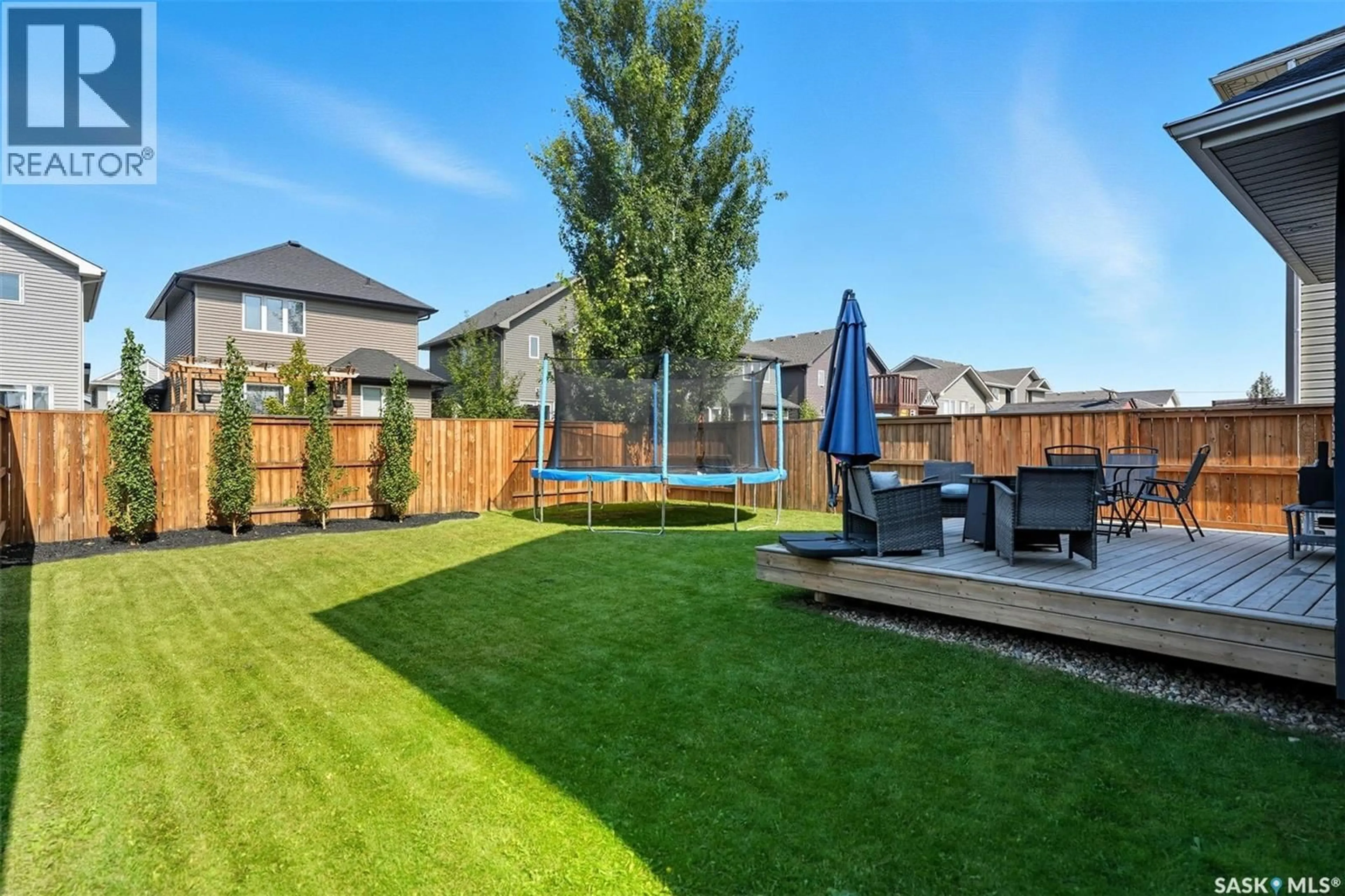 Patio, mountain view for 215 KOLYNCHUK MANOR, Saskatoon Saskatchewan S7T0W4