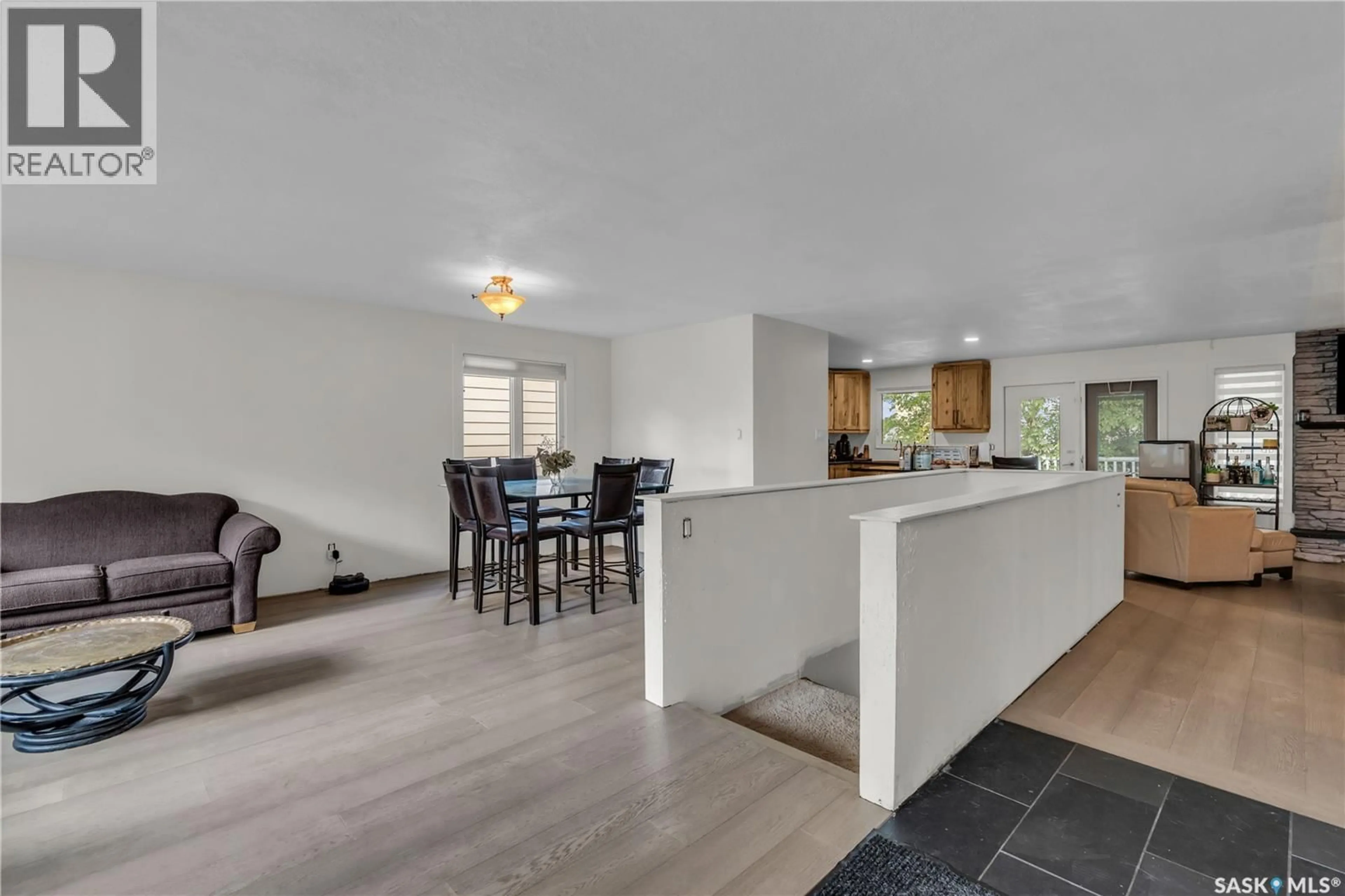 Open concept kitchen, unknown for 130 MICHENER DRIVE, Regina Saskatchewan S4V0G8
