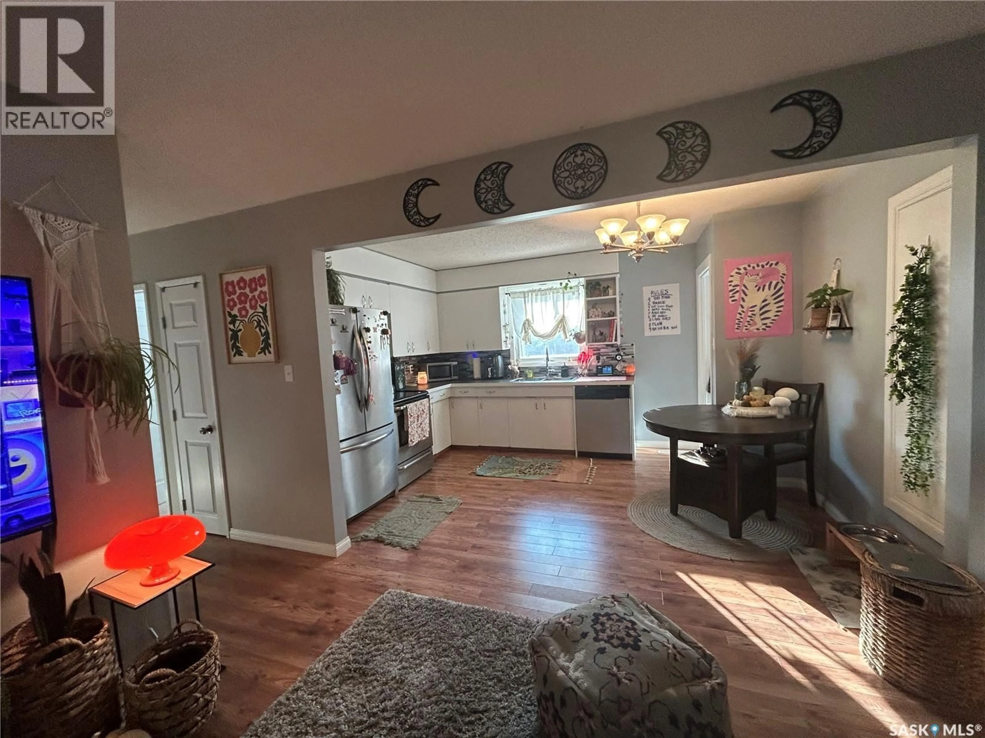 Open concept kitchen, unknown for 1513 97TH STREET, Tisdale Saskatchewan S0E1T0