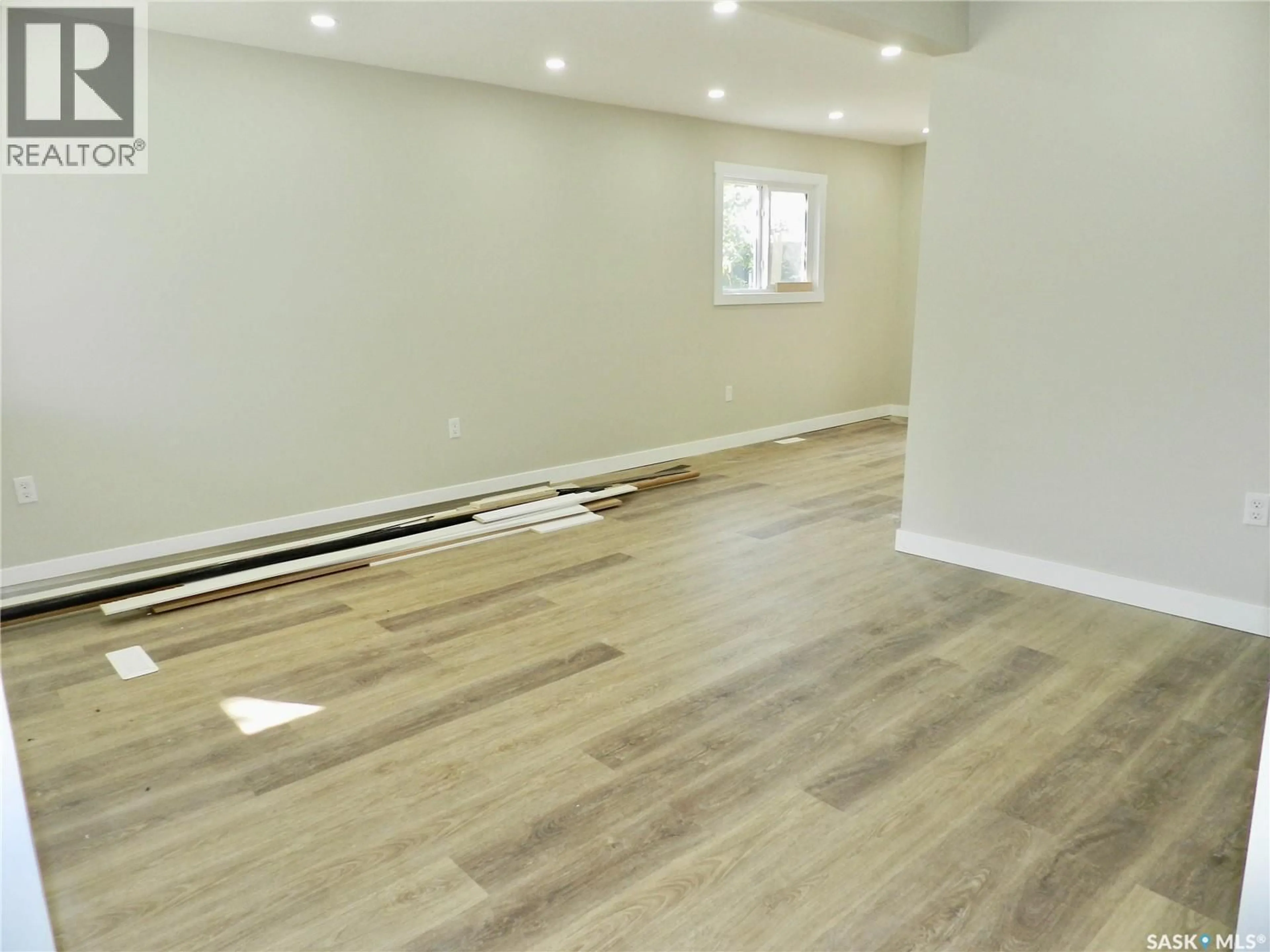 A pic of a room for 1346 CONNAUGHT AVENUE, Moose Jaw Saskatchewan S6H4B8