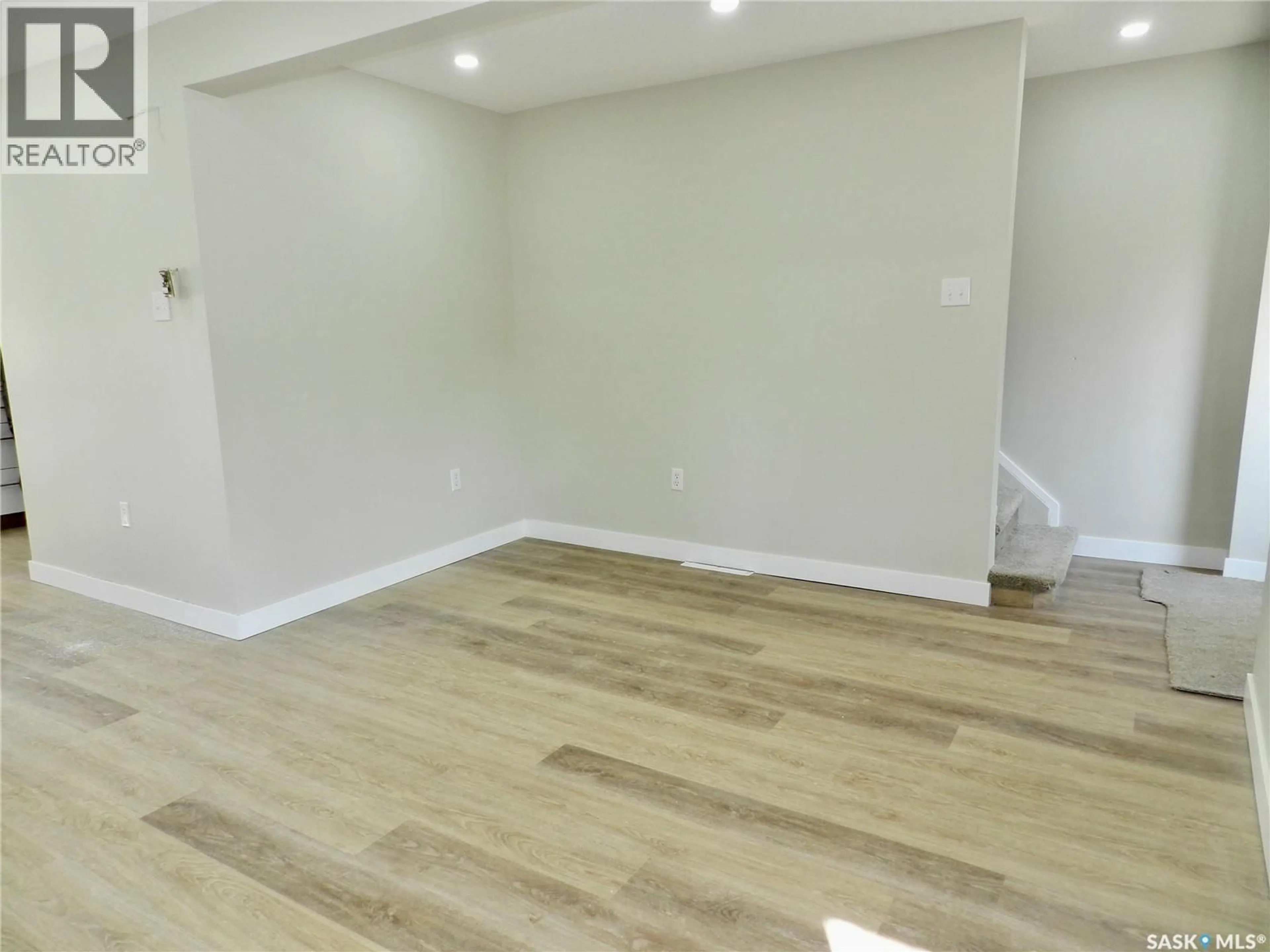A pic of a room for 1346 CONNAUGHT AVENUE, Moose Jaw Saskatchewan S6H4B8