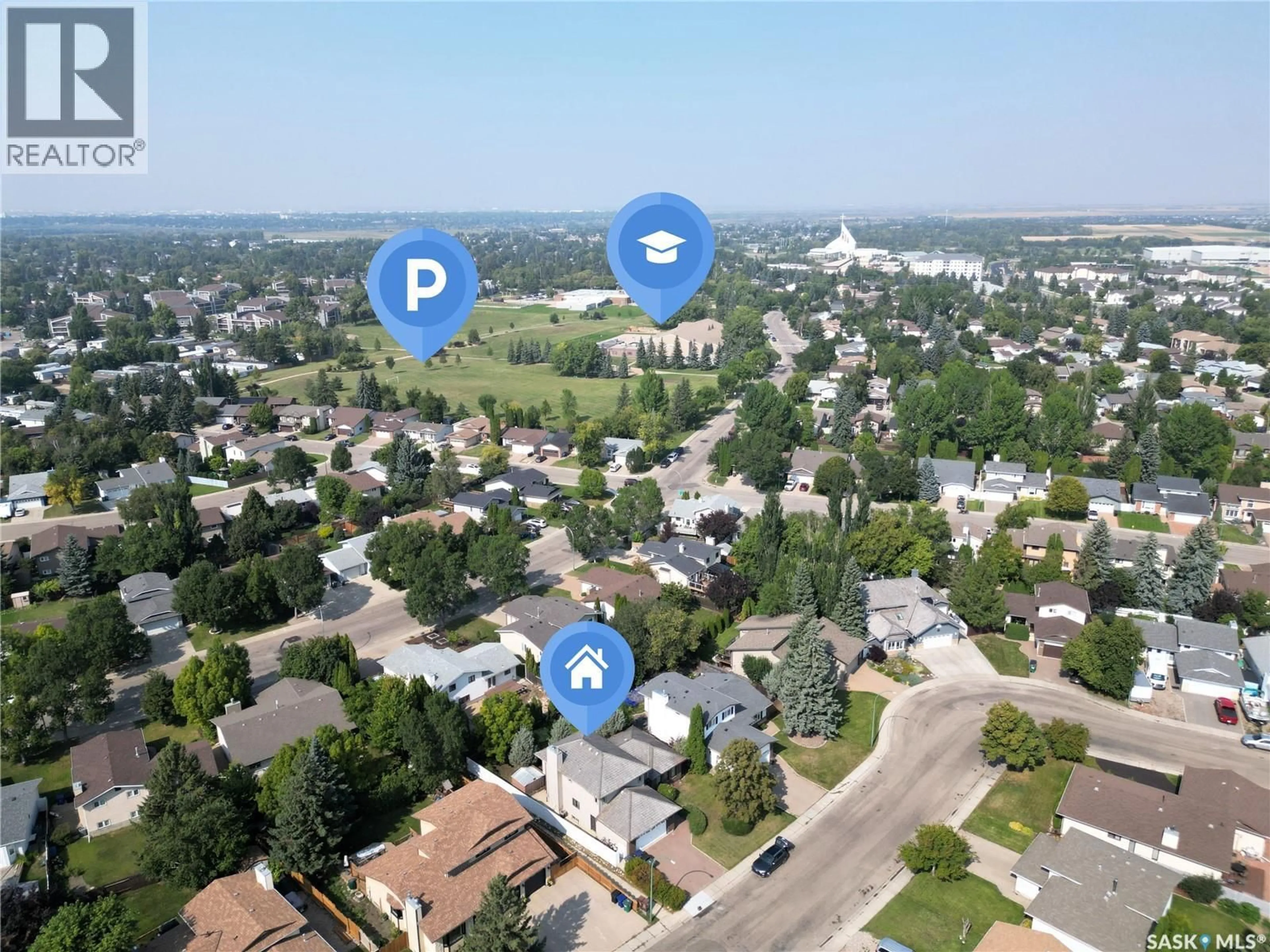 A pic from outside/outdoor area/front of a property/back of a property/a pic from drone, street for 747 WILKINSON WAY, Saskatoon Saskatchewan S7N3L6