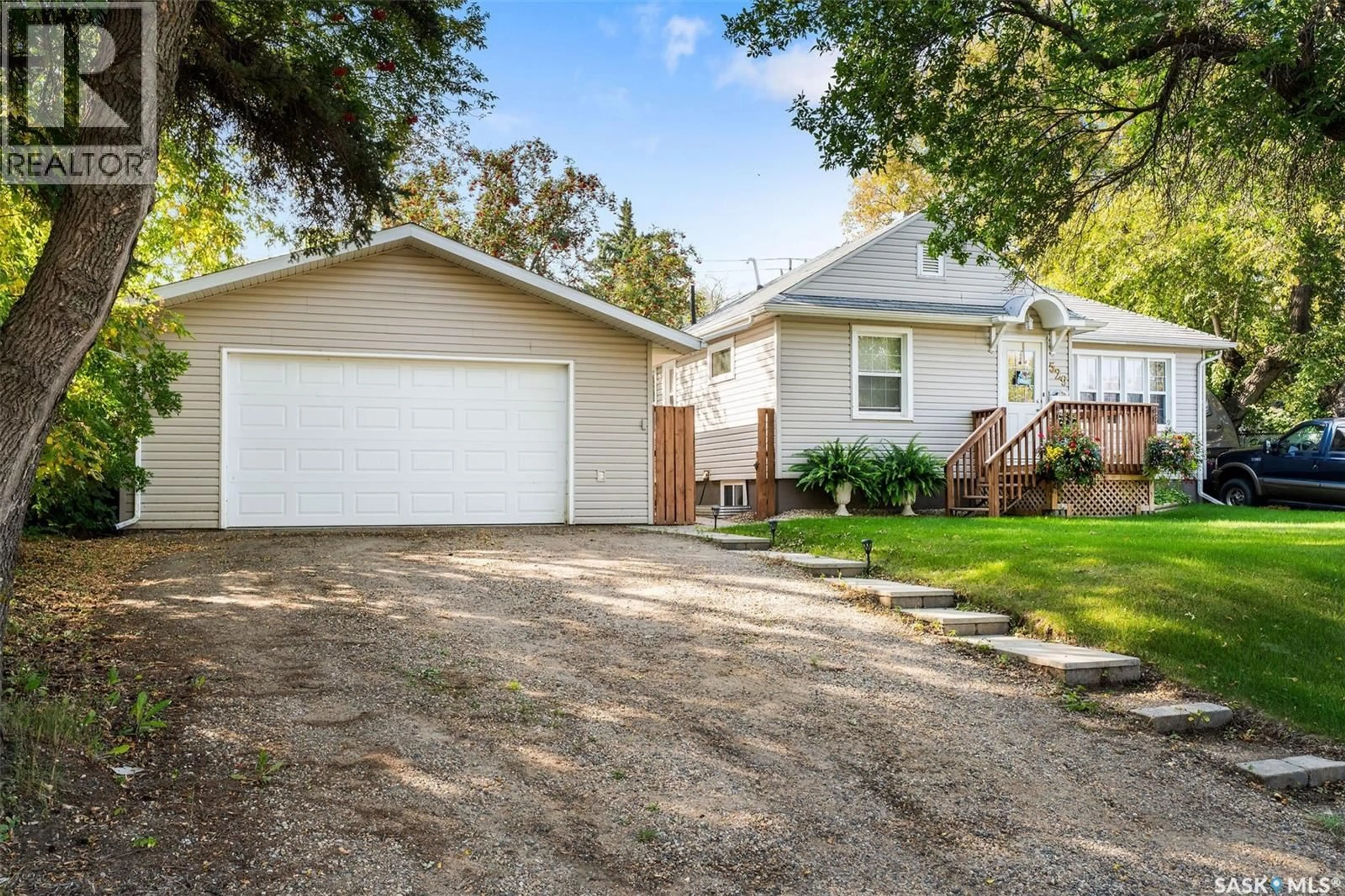 Home with vinyl exterior material, street for 529 19TH STREET, Prince Albert Saskatchewan S6V1K3