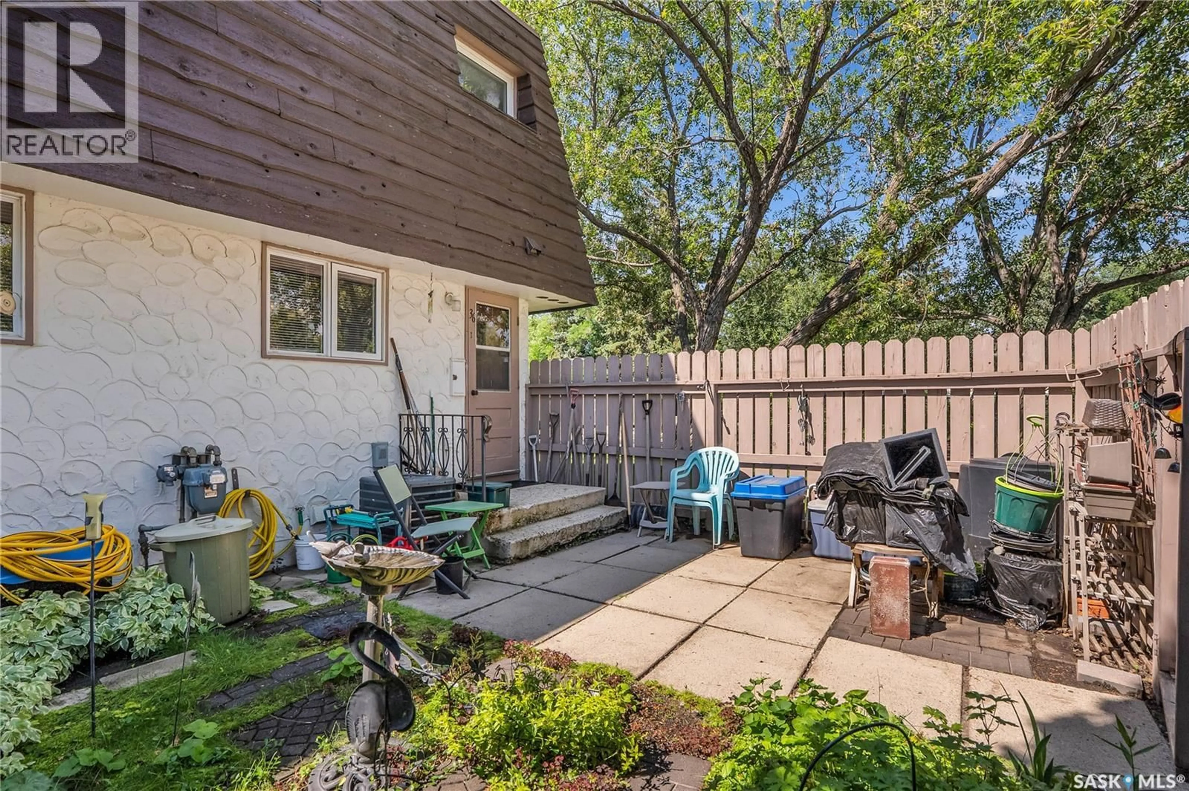 Patio, street for 120 - 36 ACADIA DRIVE, Saskatoon Saskatchewan S7H3V2