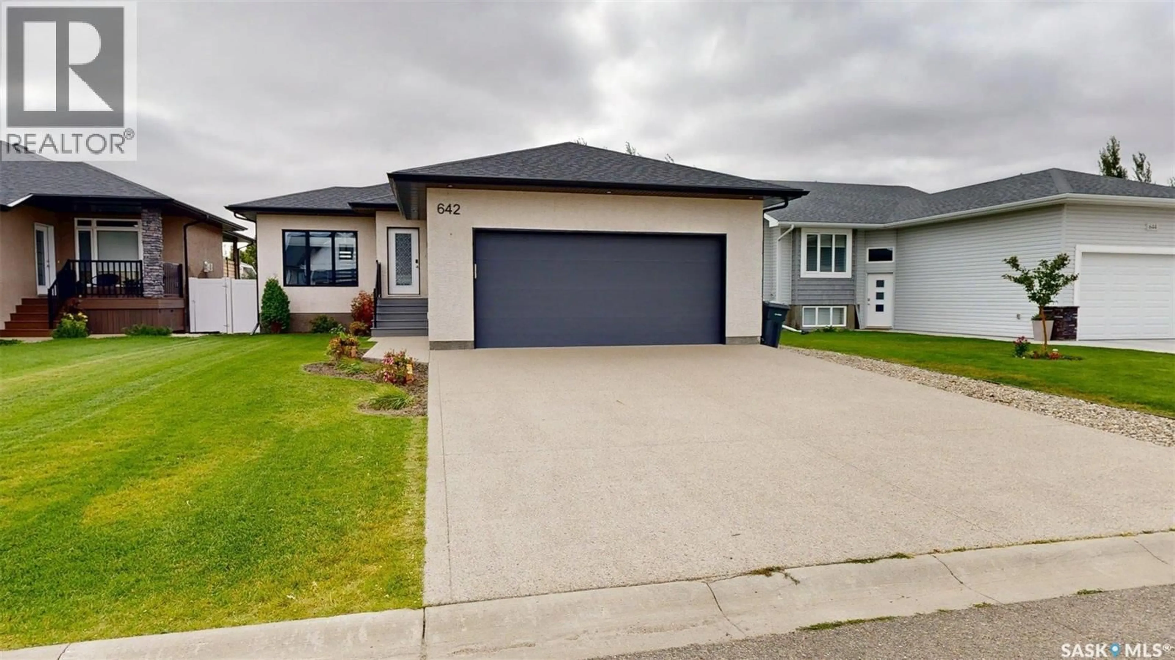 Unknown for 642 ASPEN CRESCENT, Pilot Butte Saskatchewan S0G3Z0