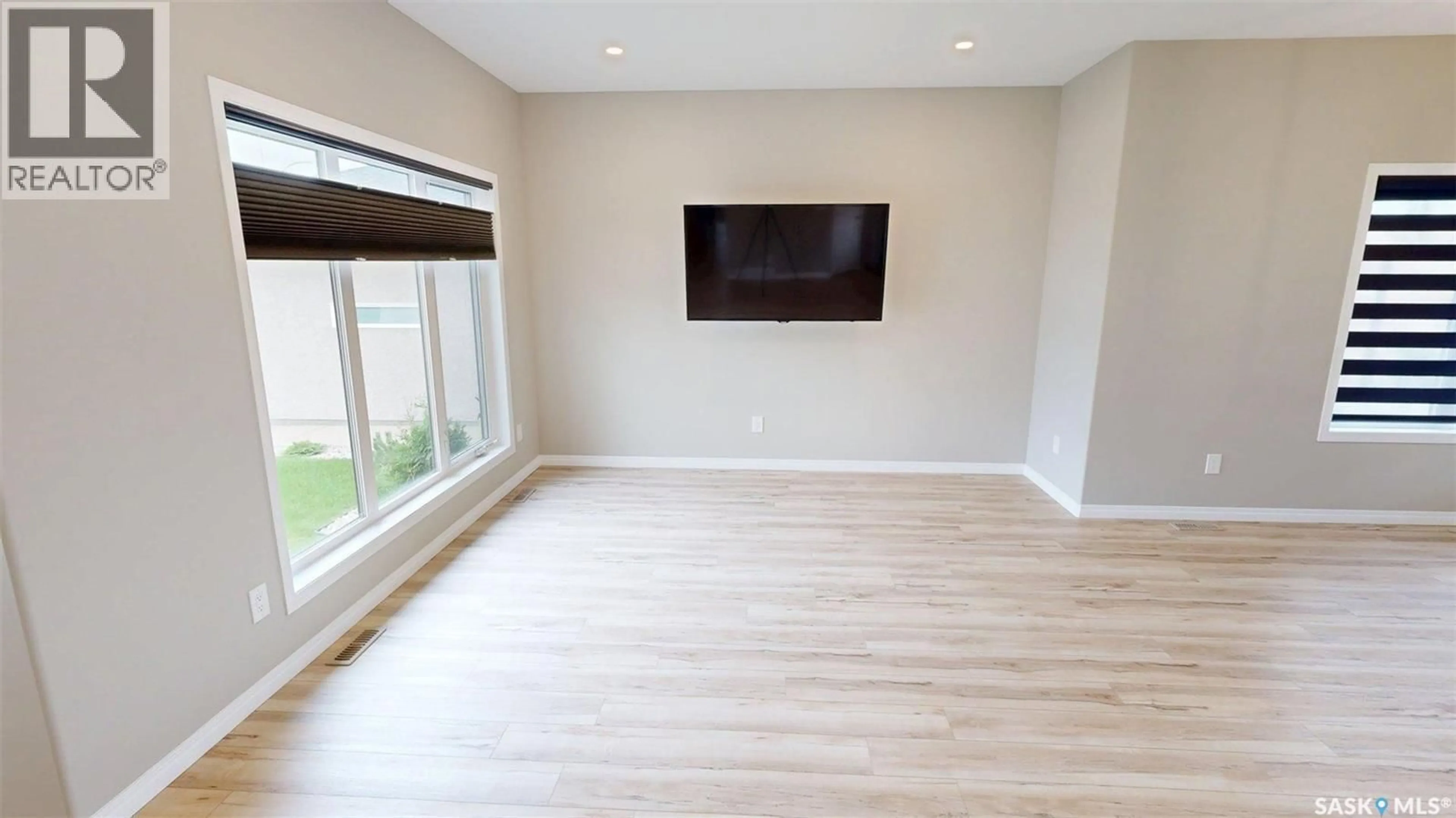 A pic of a room for 642 ASPEN CRESCENT, Pilot Butte Saskatchewan S0G3Z0