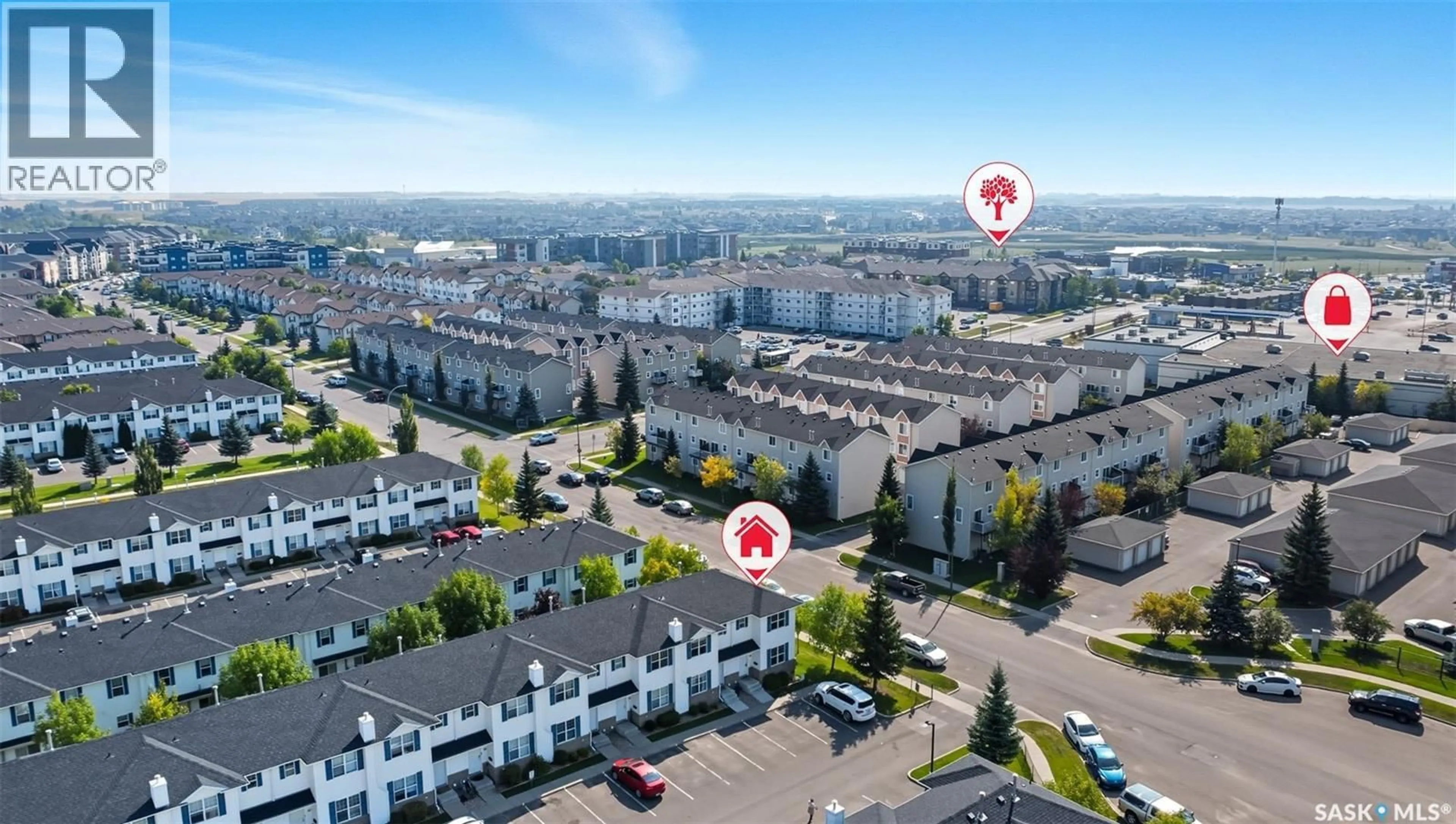 A pic from outside/outdoor area/front of a property/back of a property/a pic from drone, city buildings view from balcony for 34 203 HEROLD TERRACE, Saskatoon Saskatchewan S7V1H3