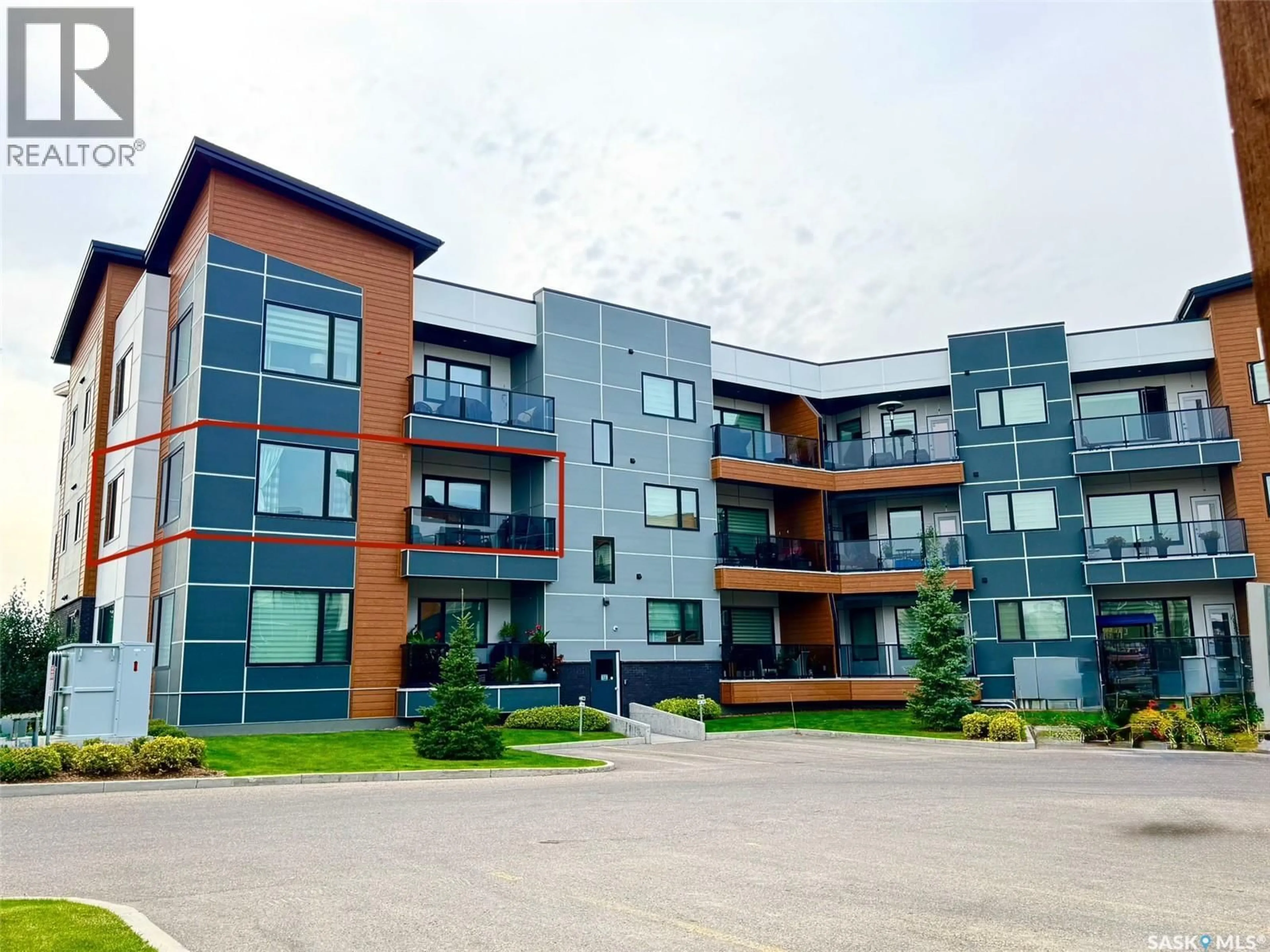 Unknown for 105 - 232 WILLIS CRESCENT, Saskatoon Saskatchewan S7T0Z3