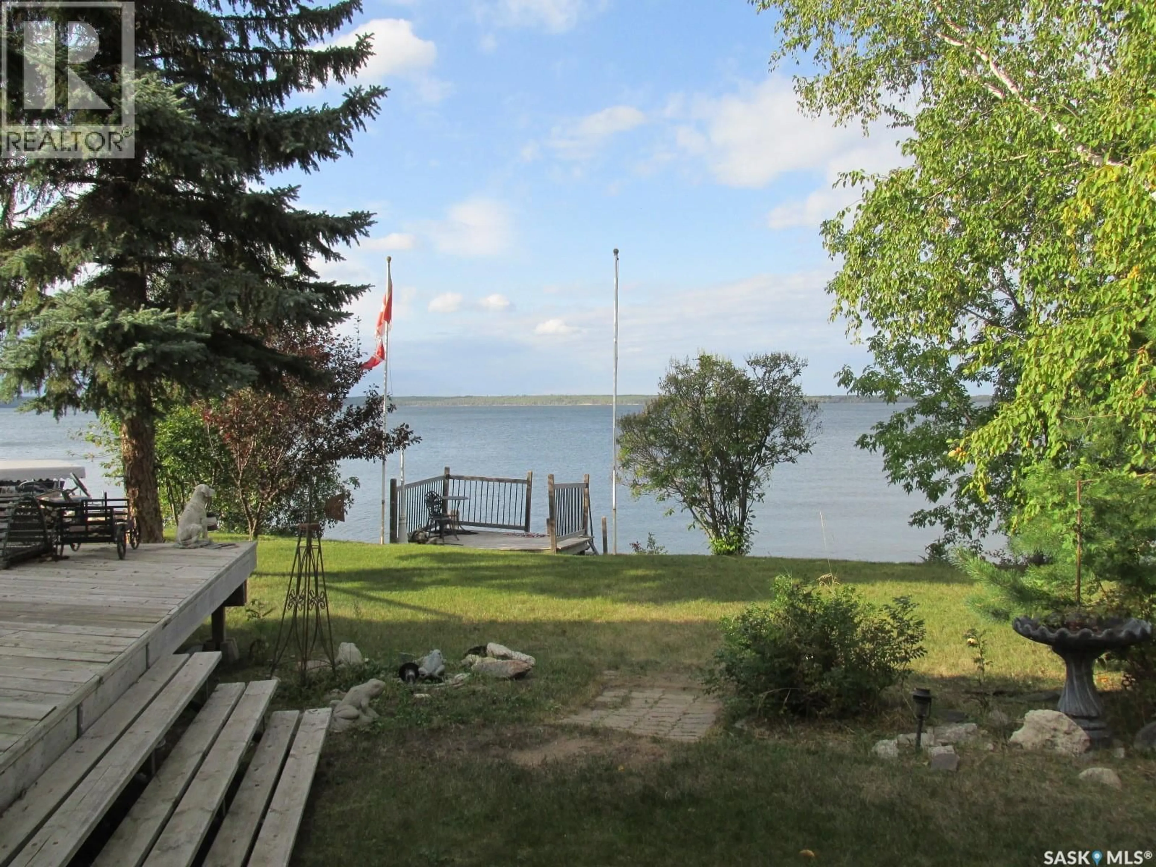 Patio, water/lake/river/ocean view for 1118 BIRCH AVENUE, Tobin Lake Saskatchewan S0E1E0