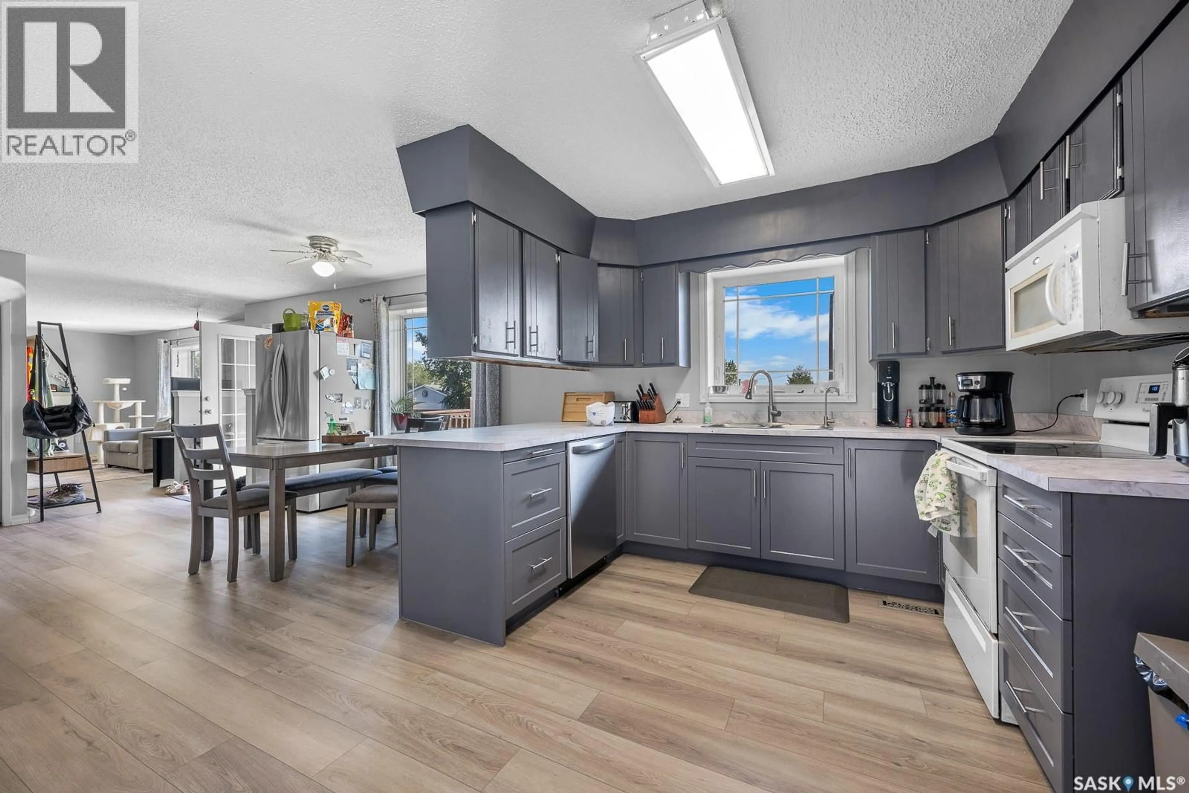 Open concept kitchen, unknown for 420 BRUNSWICK STREET, Pense Saskatchewan S0G3W0