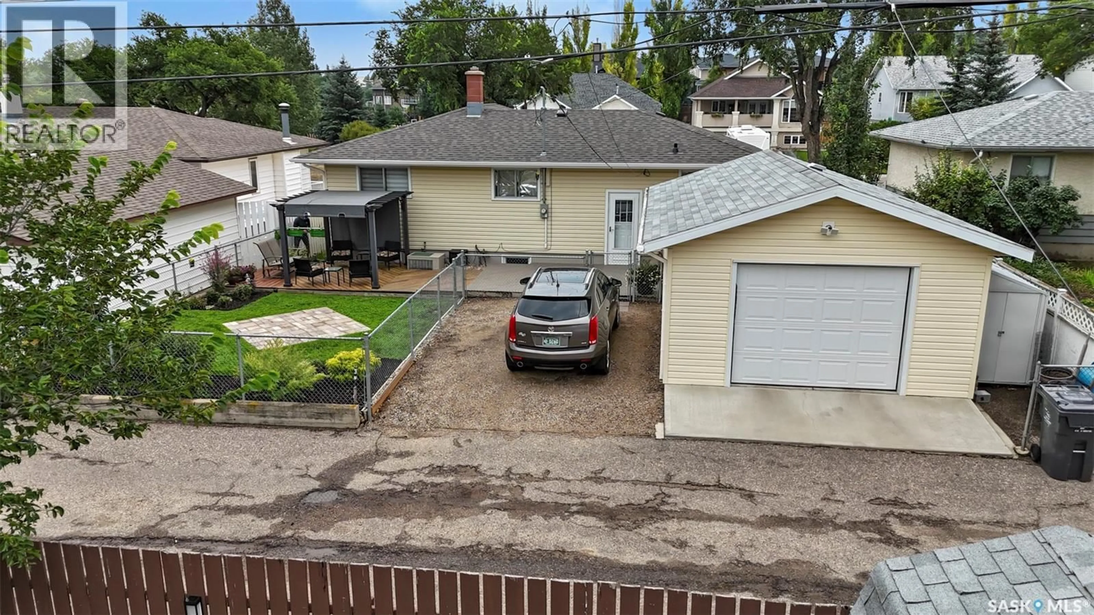 A pic from outside/outdoor area/front of a property/back of a property/a pic from drone, street for 474 4TH AVENUE, Swift Current Saskatchewan S9H3M1