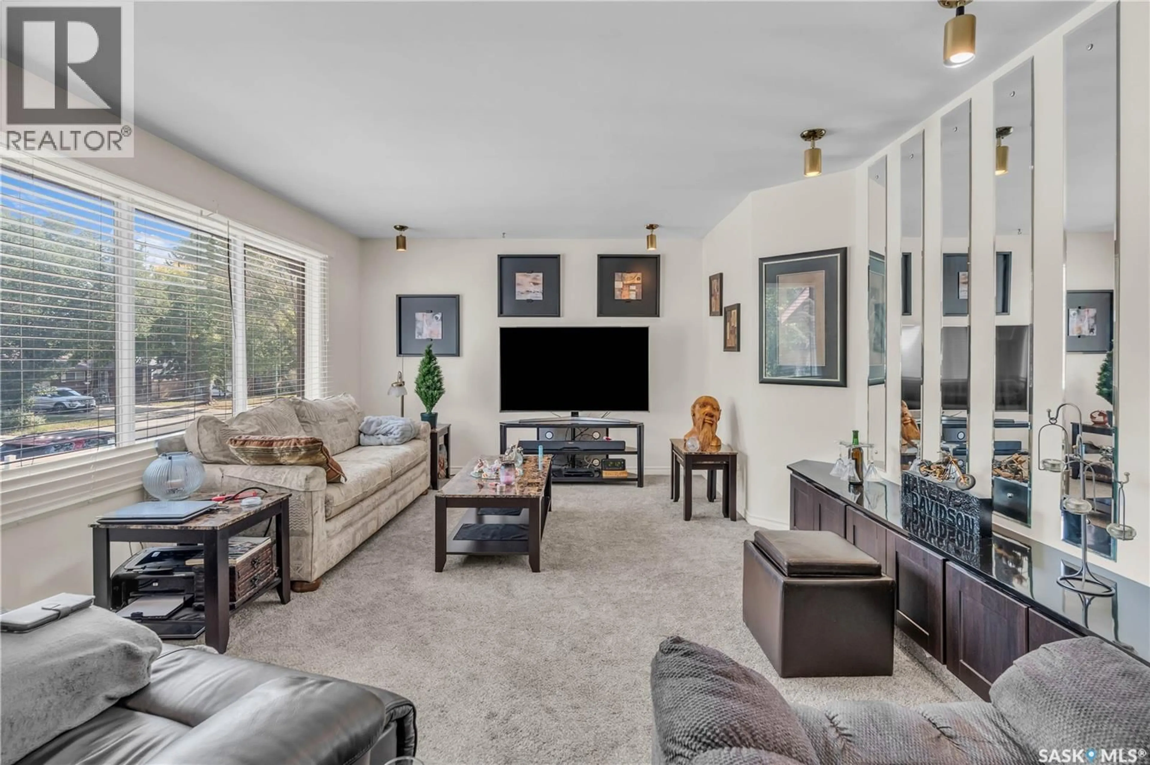 Living room with furniture, unknown for 618 MCINTOSH STREET, Regina Saskatchewan S4R5T4