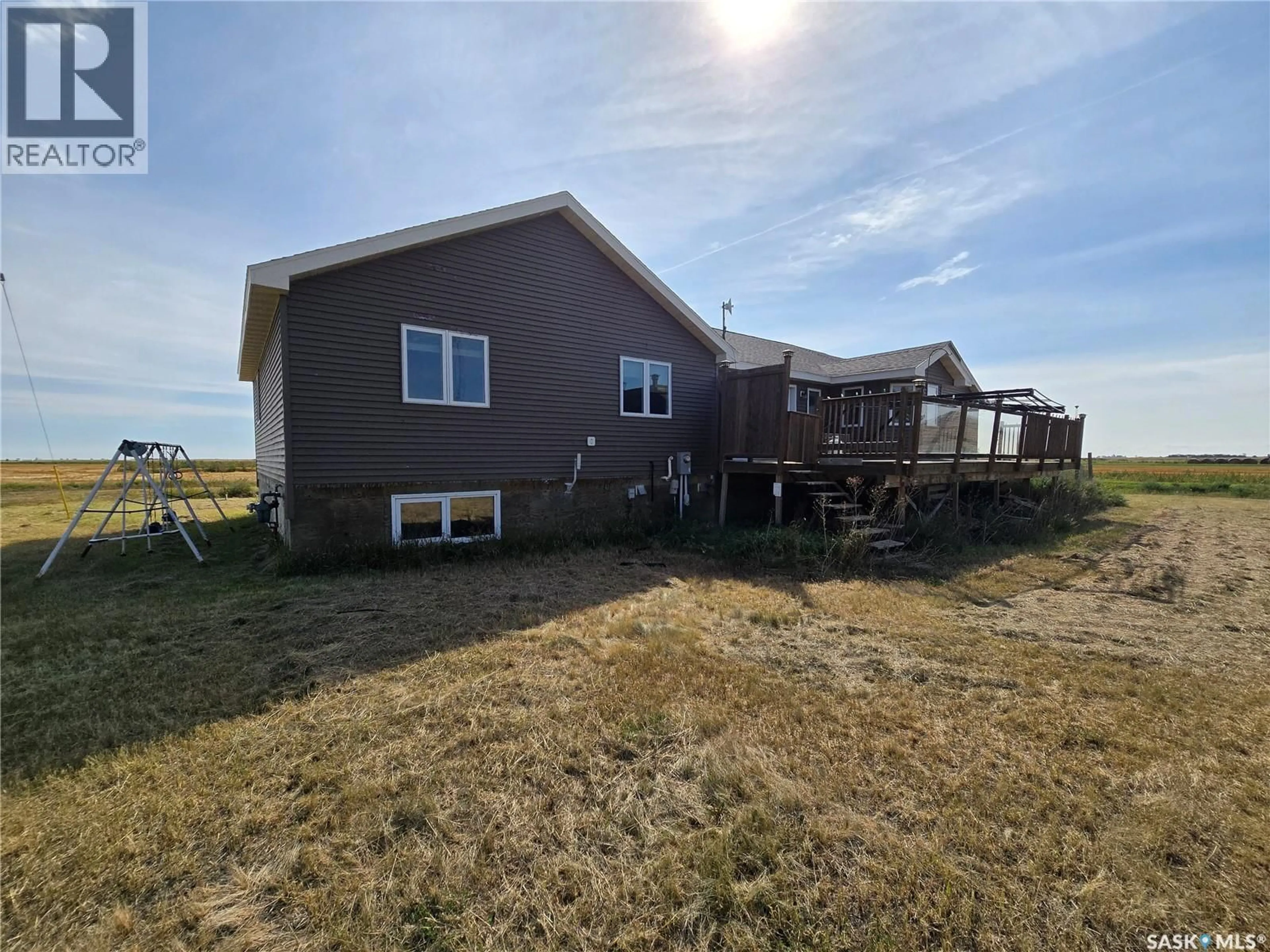 A pic from outside/outdoor area/front of a property/back of a property/a pic from drone, water/lake/river/ocean view for 201 1ST STREET, Lomond Rm No. 37 Saskatchewan S0C0V0